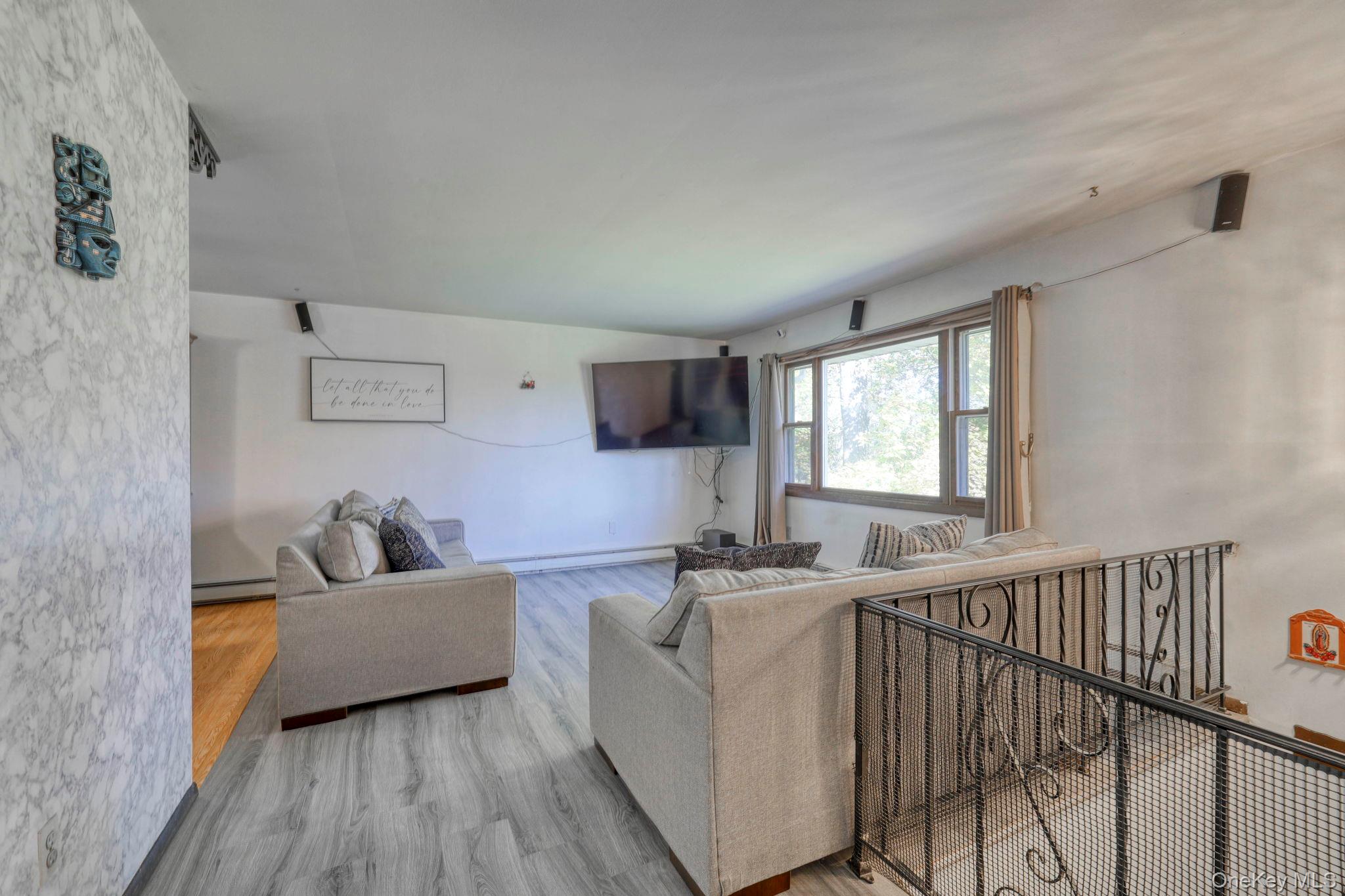 #9 photo, 191 Mills Road, Walden , NY 12586