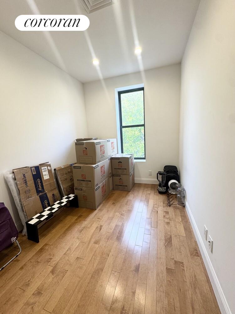 #13 photo, Brooklyn, 布鲁克林 Stuyvesant Heights , NY 11233