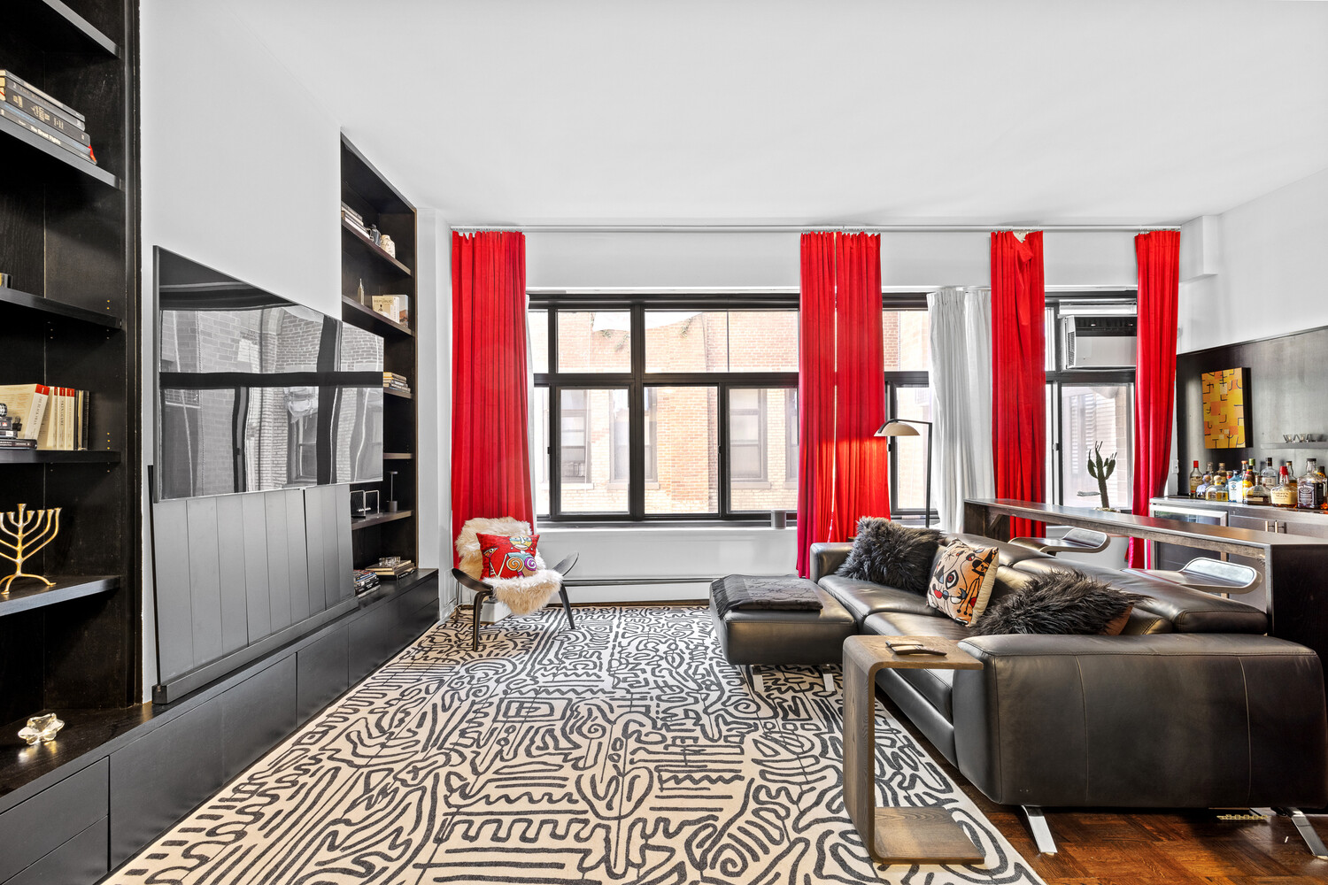 #1 photo, New York City, Hells Kitchen , NY 10036