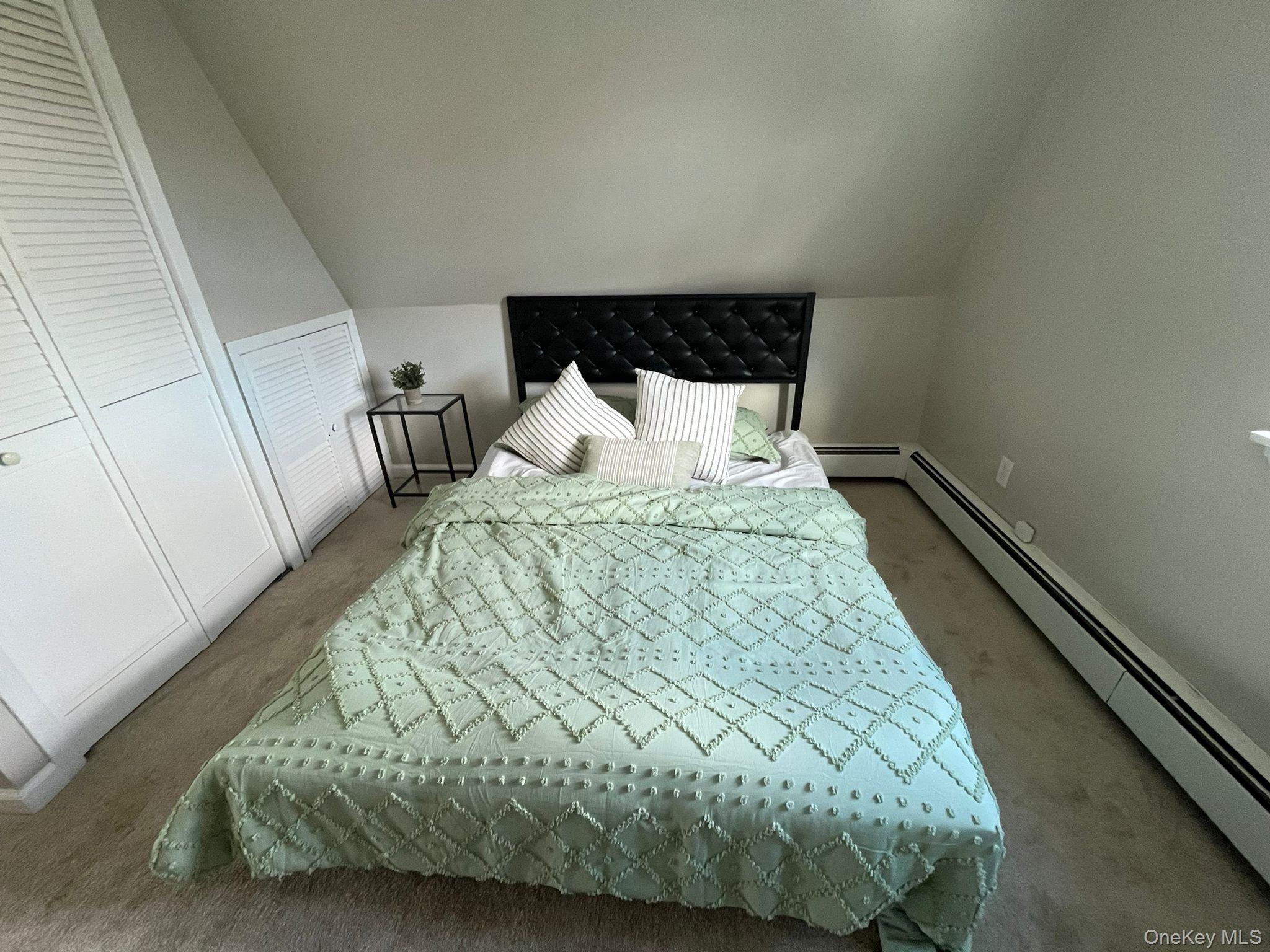 #15 photo, 64 West Avenue, Lawrence , NY 11559