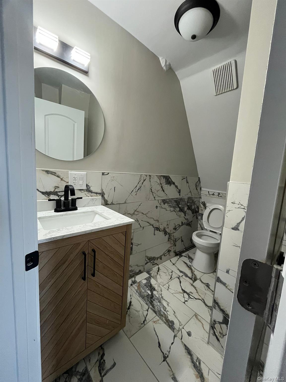 #17 photo, 64 West Avenue, Lawrence , NY 11559