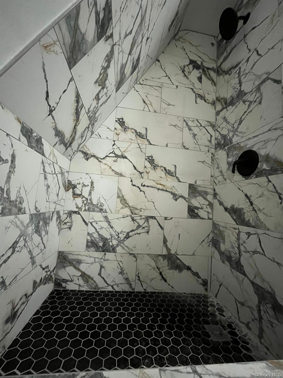 #18 photo, 64 West Avenue, Lawrence , NY 11559