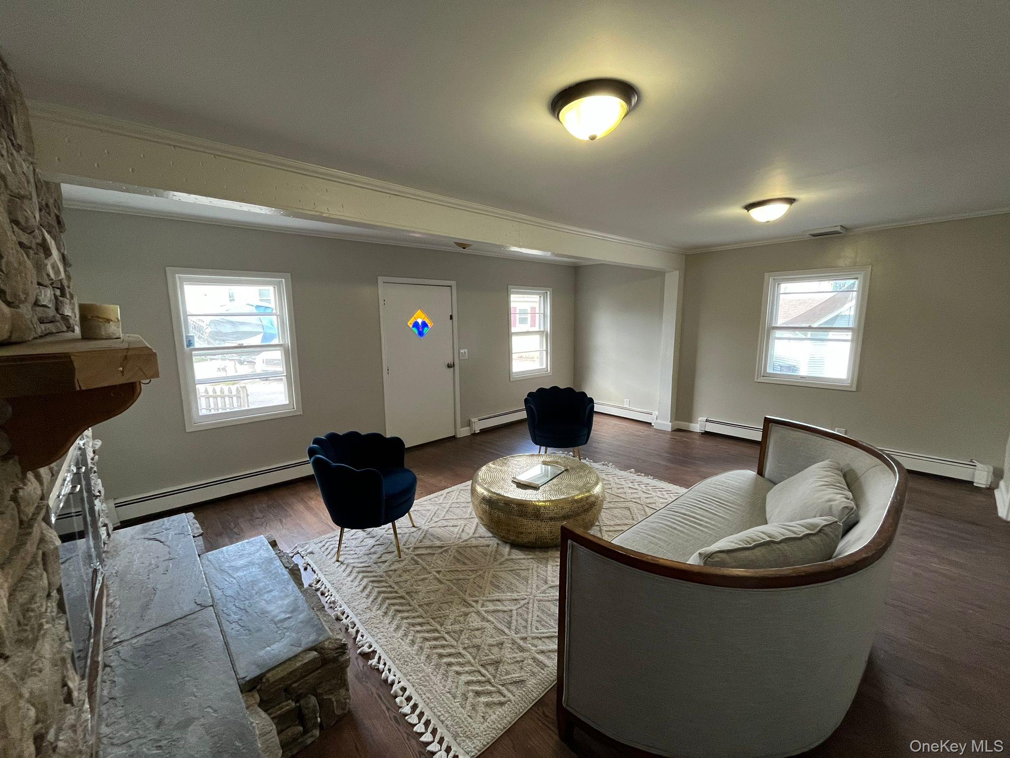 #4 photo, 64 West Avenue, Lawrence , NY 11559