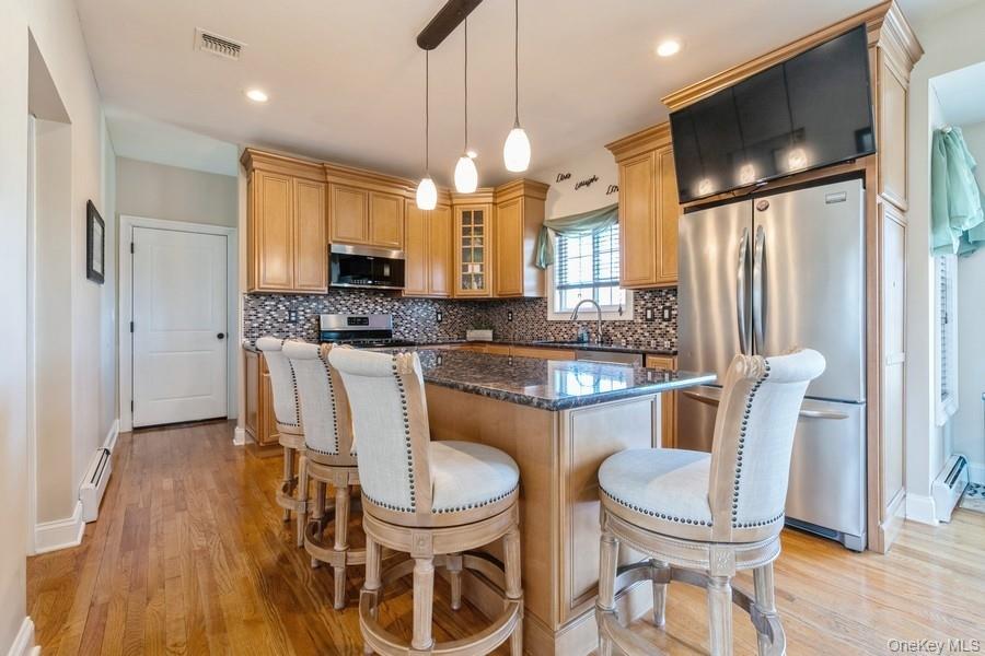 #17 photo, 49 Calverton (Canterbury) Court, Wading River , NY 11792