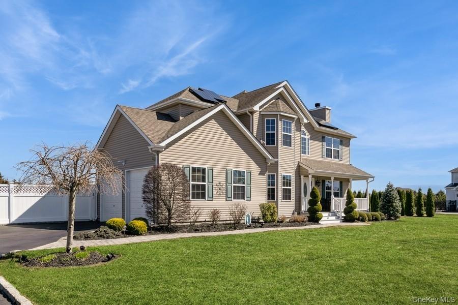 #3 photo, 49 Calverton (Canterbury) Court, Wading River , NY 11792