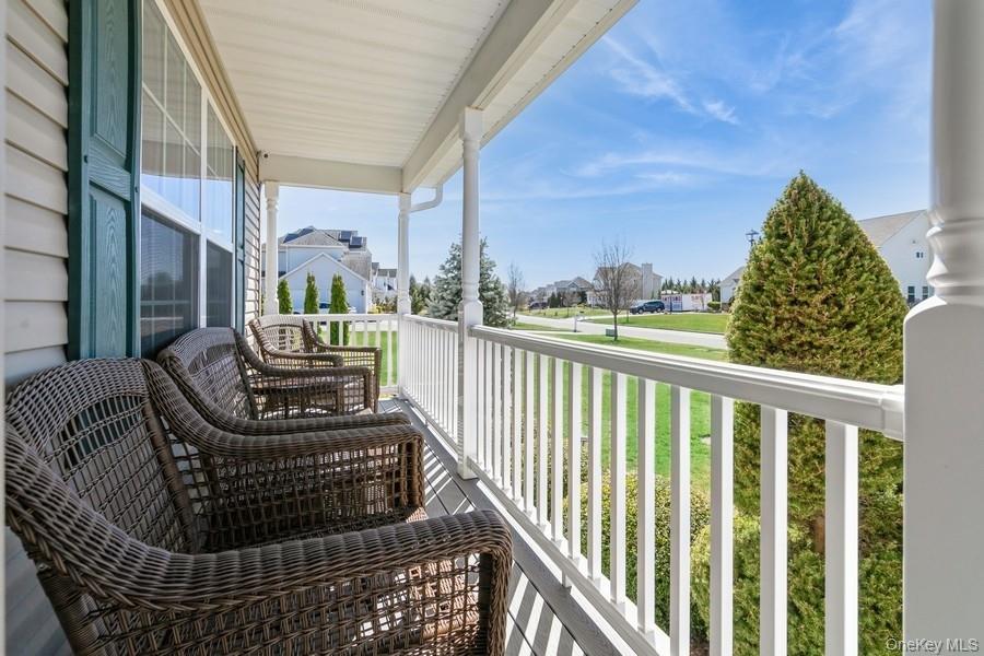 #5 photo, 49 Calverton (Canterbury) Court, Wading River , NY 11792