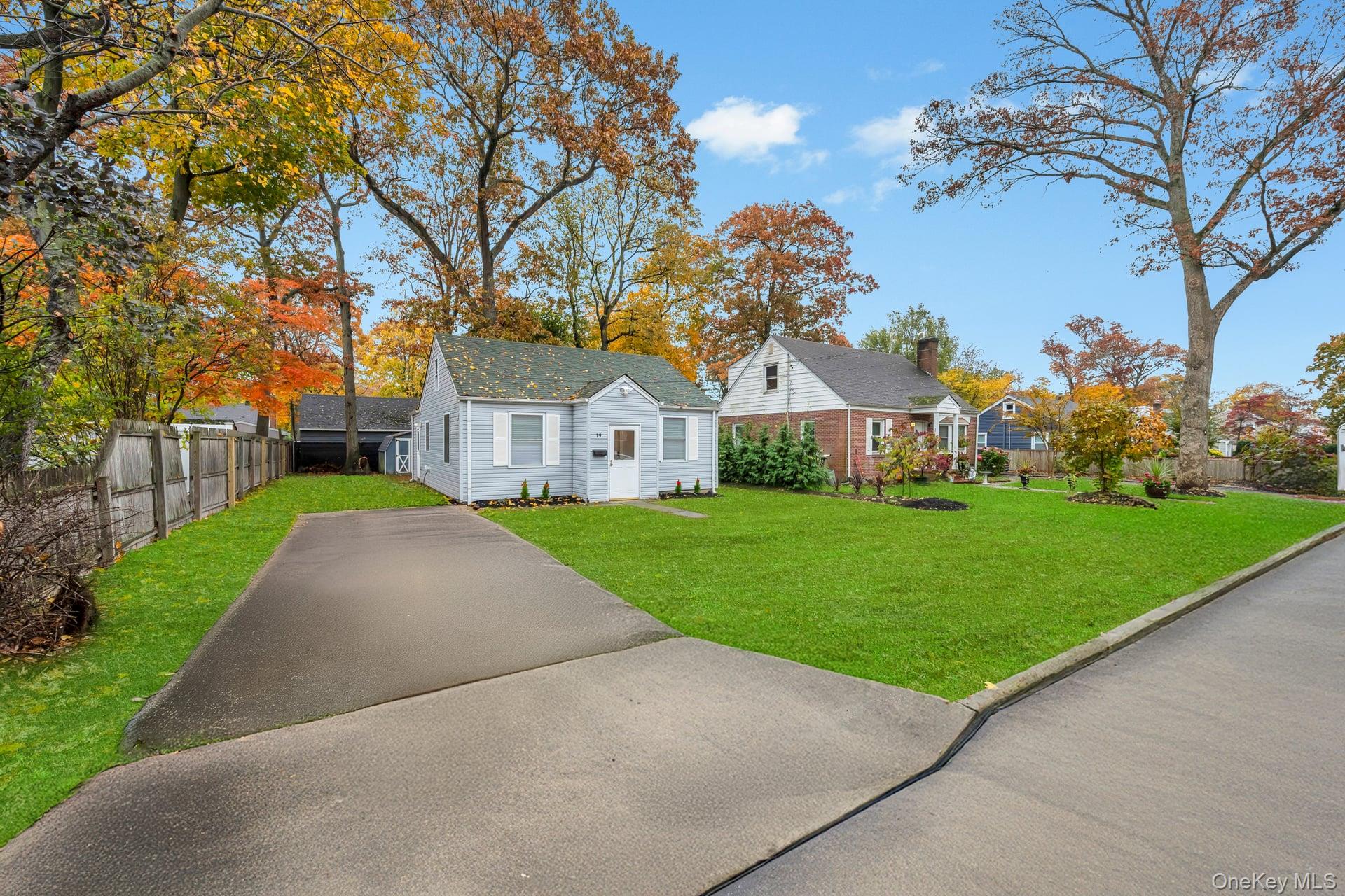 #2 photo, 19 Admiral Street, Port Jefferson Station , NY 11776