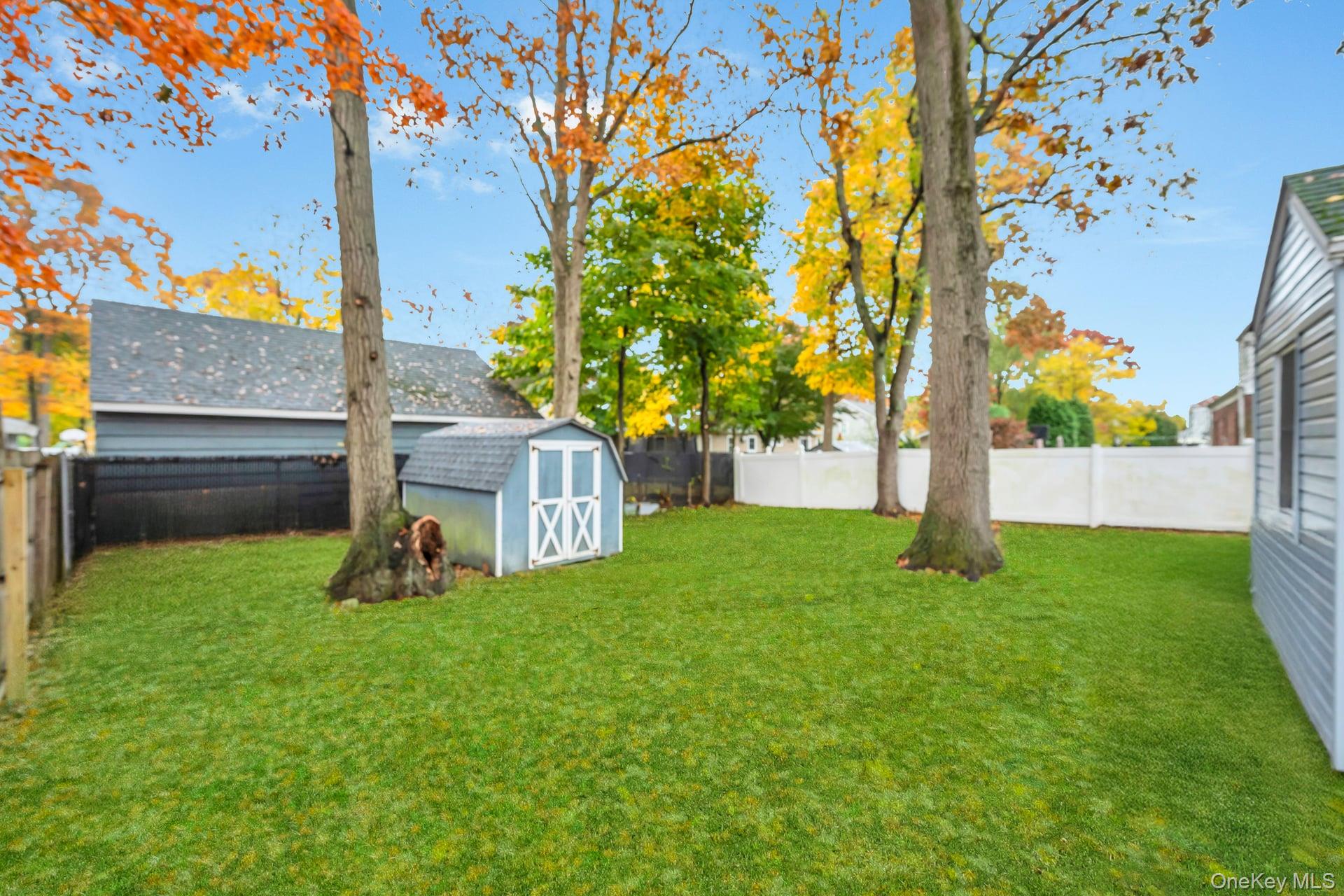 #4 photo, 19 Admiral Street, Port Jefferson Station , NY 11776