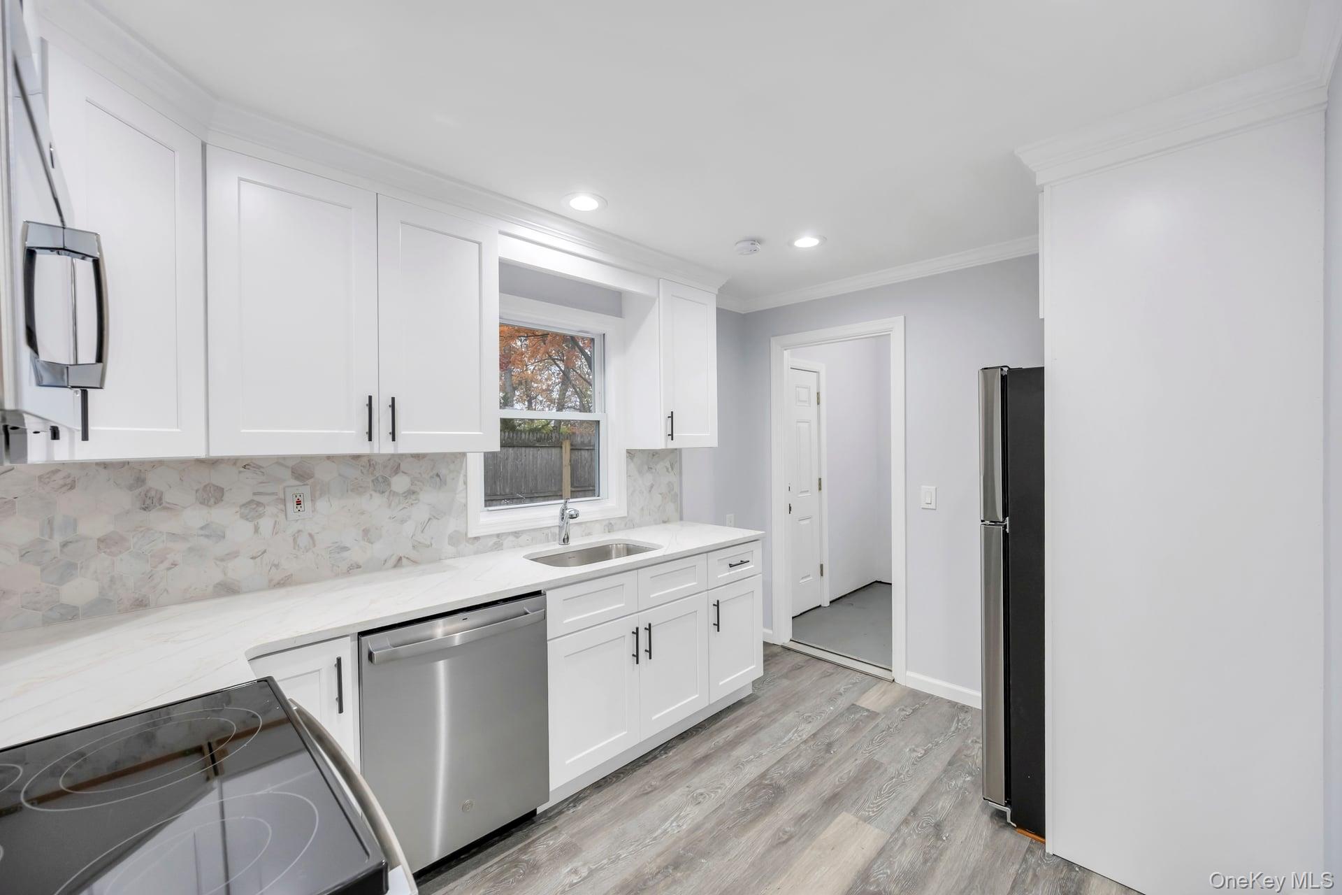 #7 photo, 19 Admiral Street, Port Jefferson Station , NY 11776