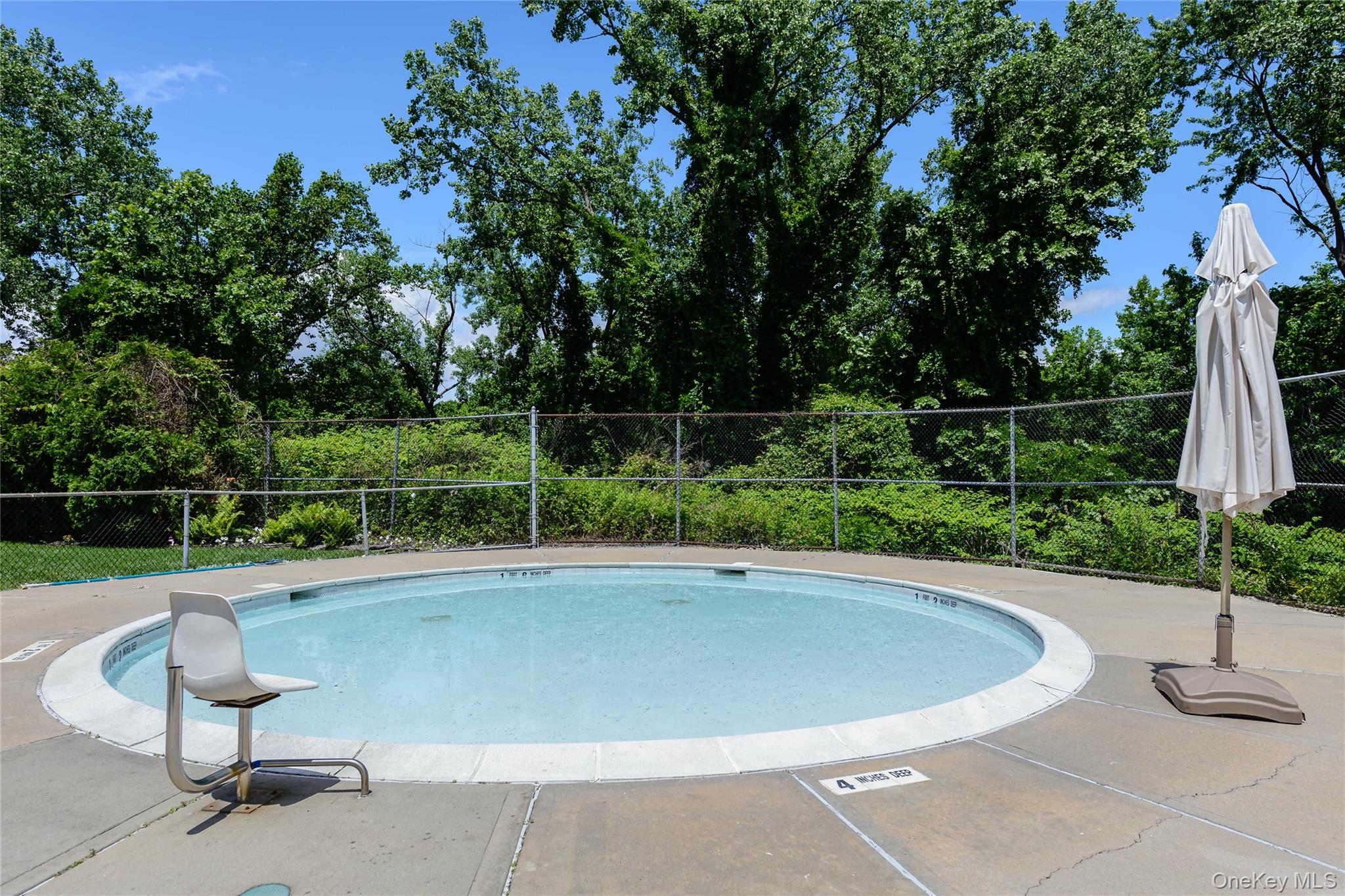 #18 photo, 1 East Mill Drive, Great Neck , NY 11021