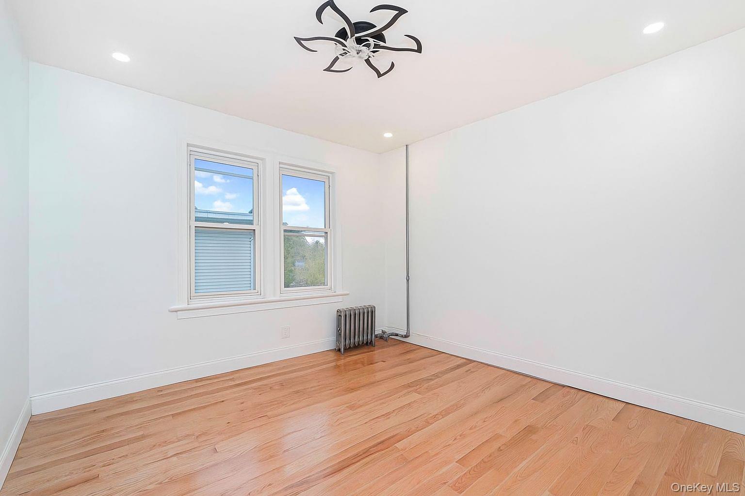 #12 photo, 617 E 52nd Street, Brooklyn , NY 11203