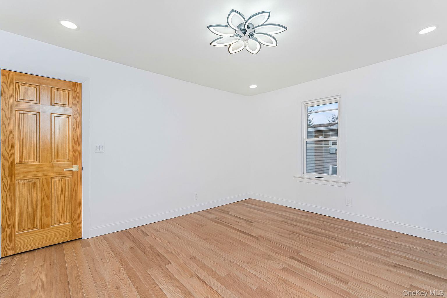 #15 photo, 617 E 52nd Street, Brooklyn , NY 11203