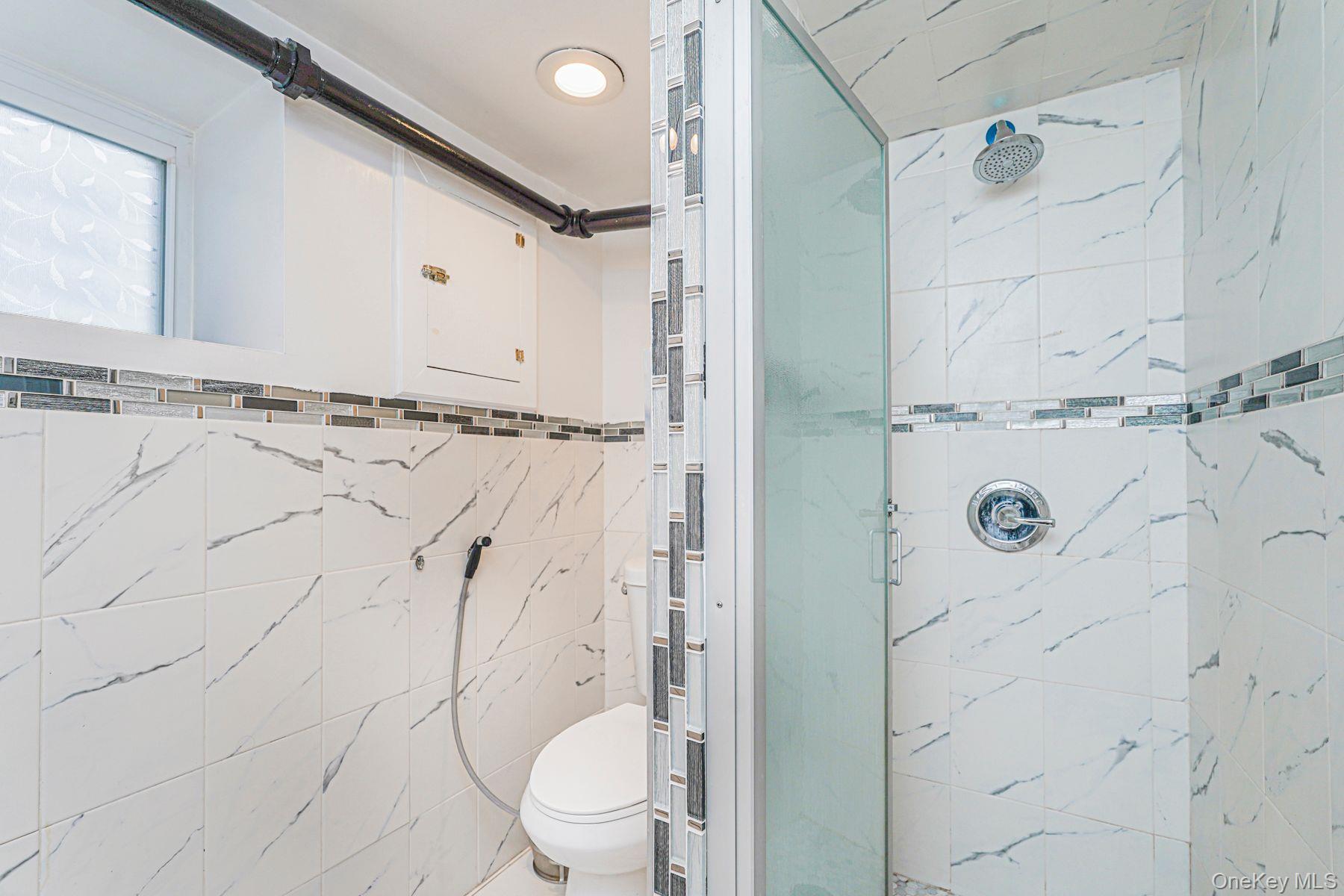 #17 photo, 617 E 52nd Street, Brooklyn , NY 11203