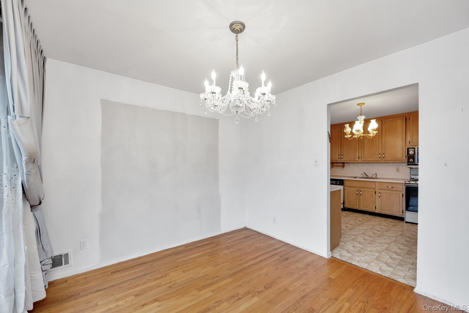 #17 photo, 214-14 23rd Avenue, Bayside , NY 11360