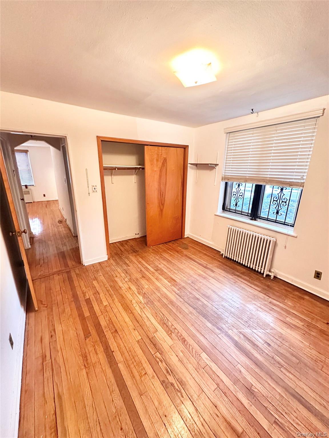 #5 photo, 35-42 205th Street, Bayside , NY 11361