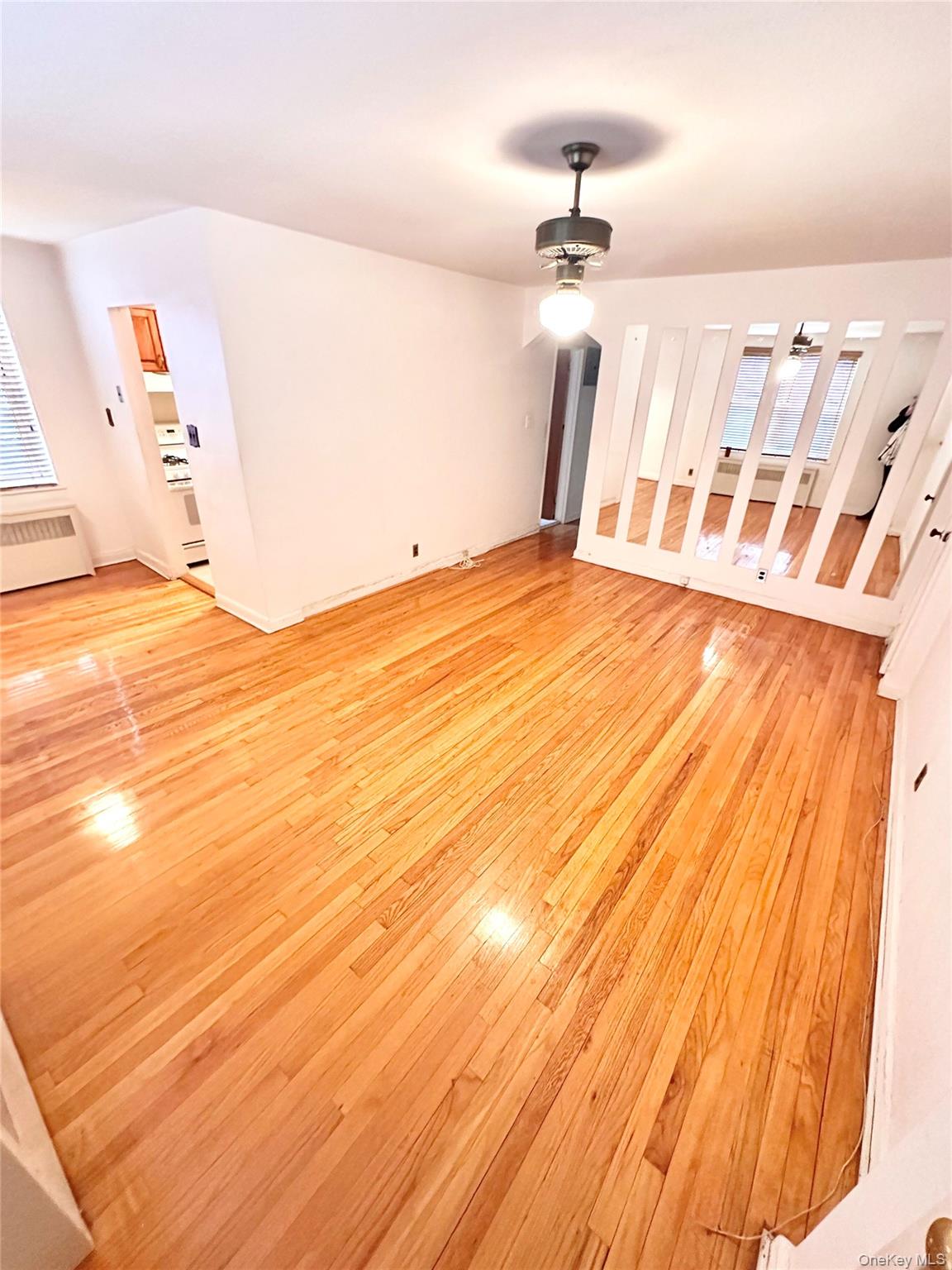 #8 photo, 35-42 205th Street, Bayside , NY 11361