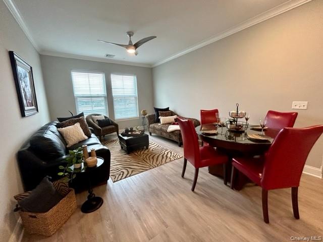 #9 photo, 75 E Hoffman Avenue, Lindenhurst , NY 11757