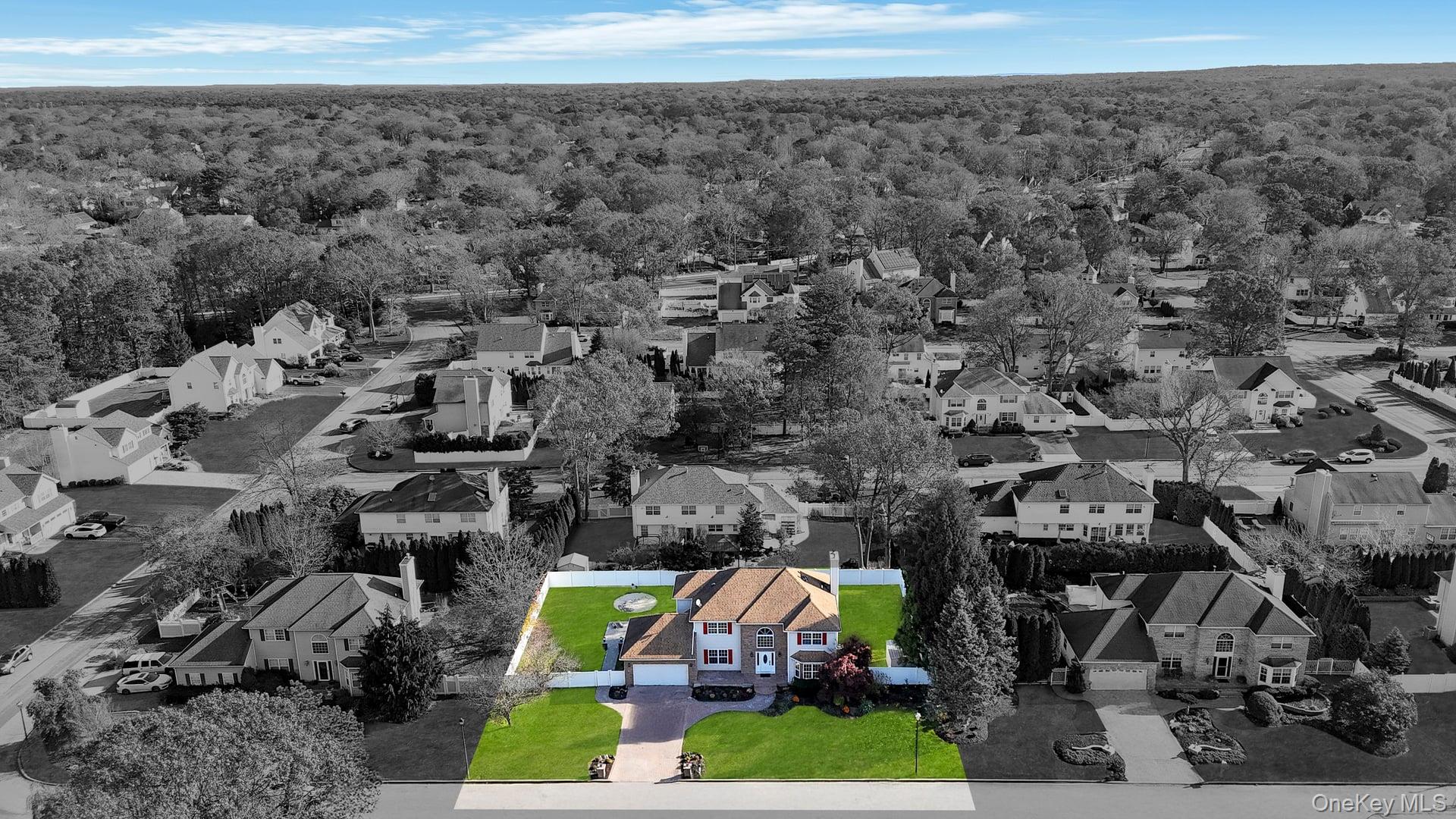 #4 photo, 14 Adamson Street, サフォーク郡 Selden , NY 11784