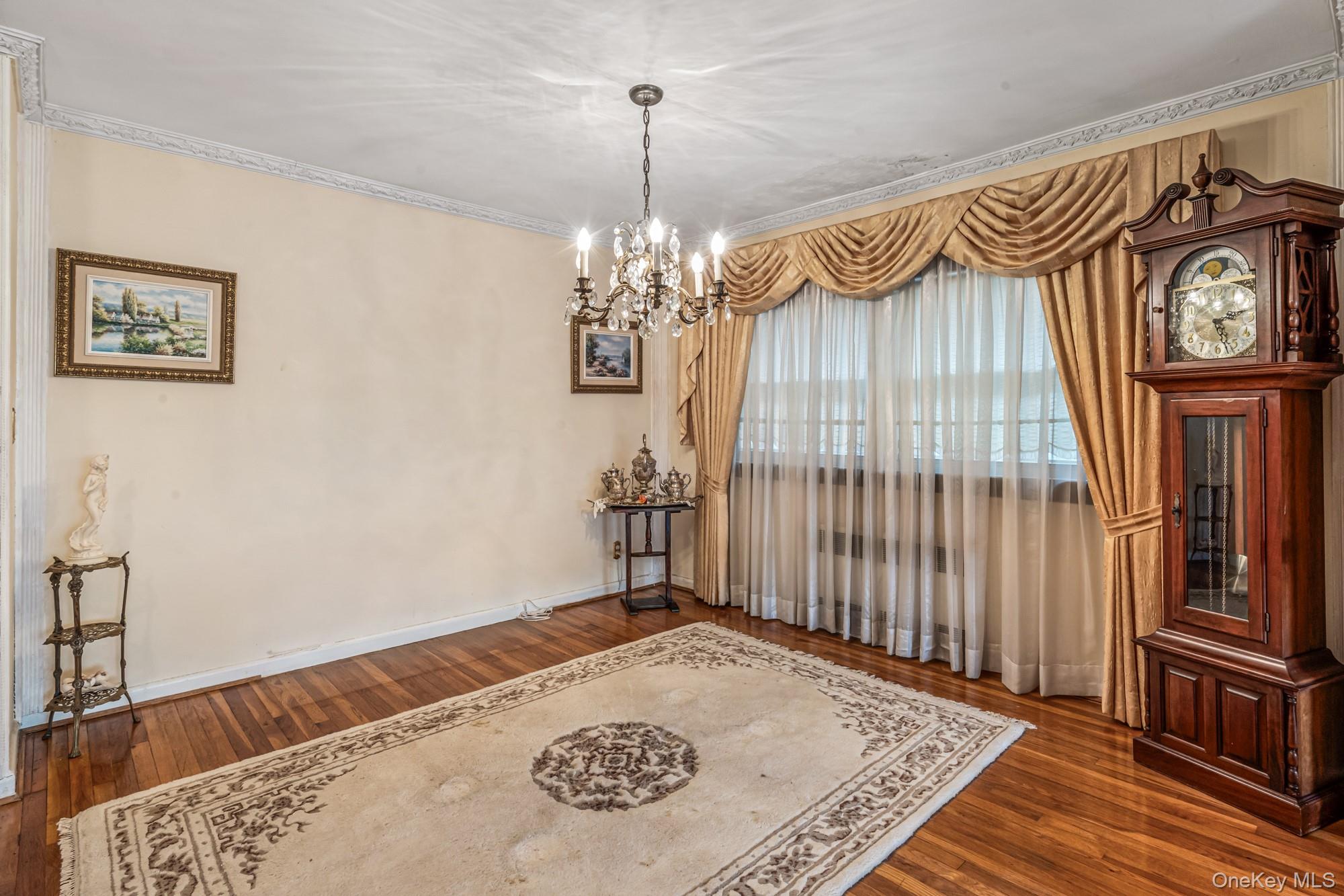 #8 photo, 86-79 Pinto Street, Holliswood , NY 11423