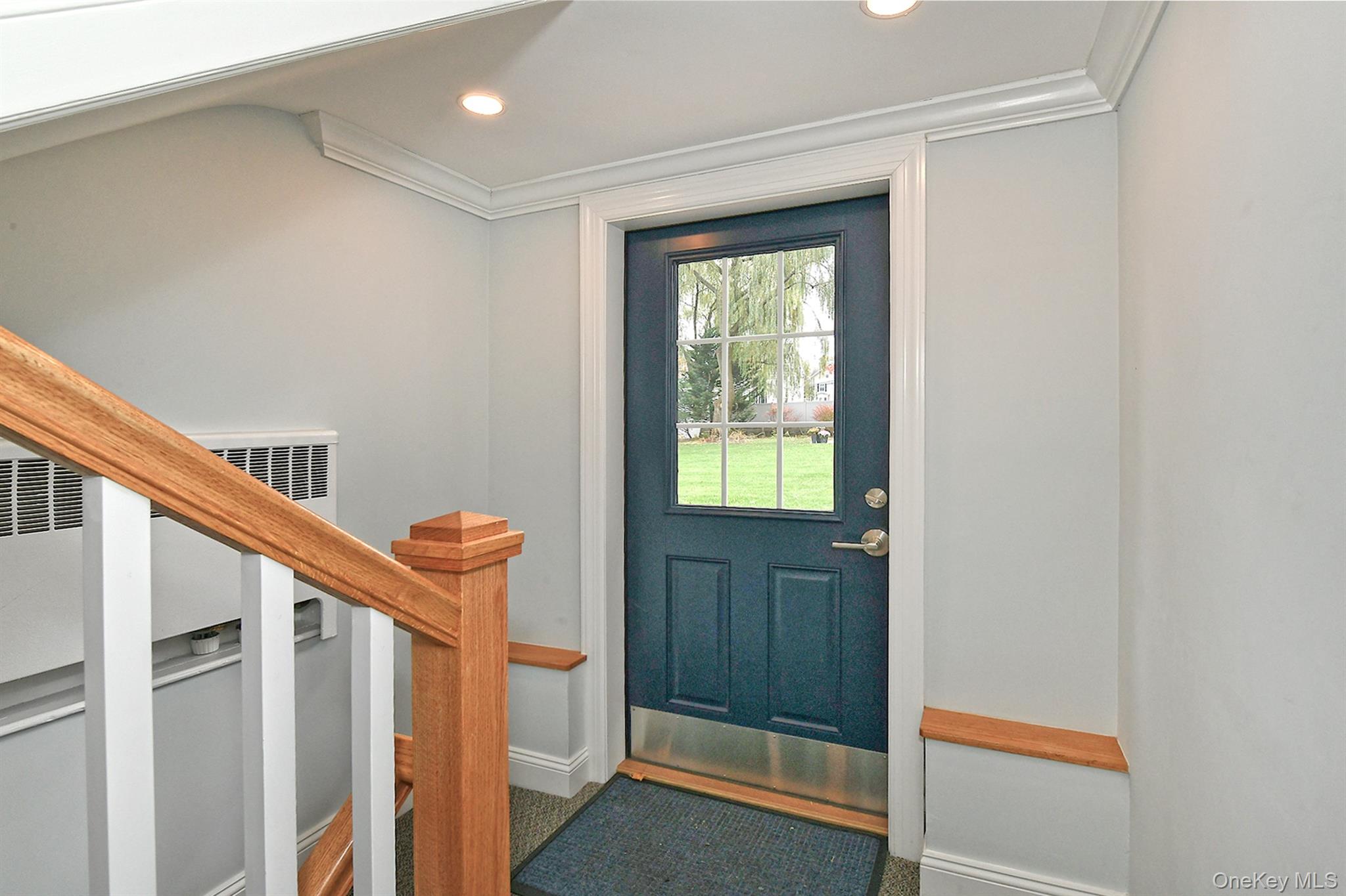 #8 photo, 20 Gibson Avenue, Huntington , NY 11743