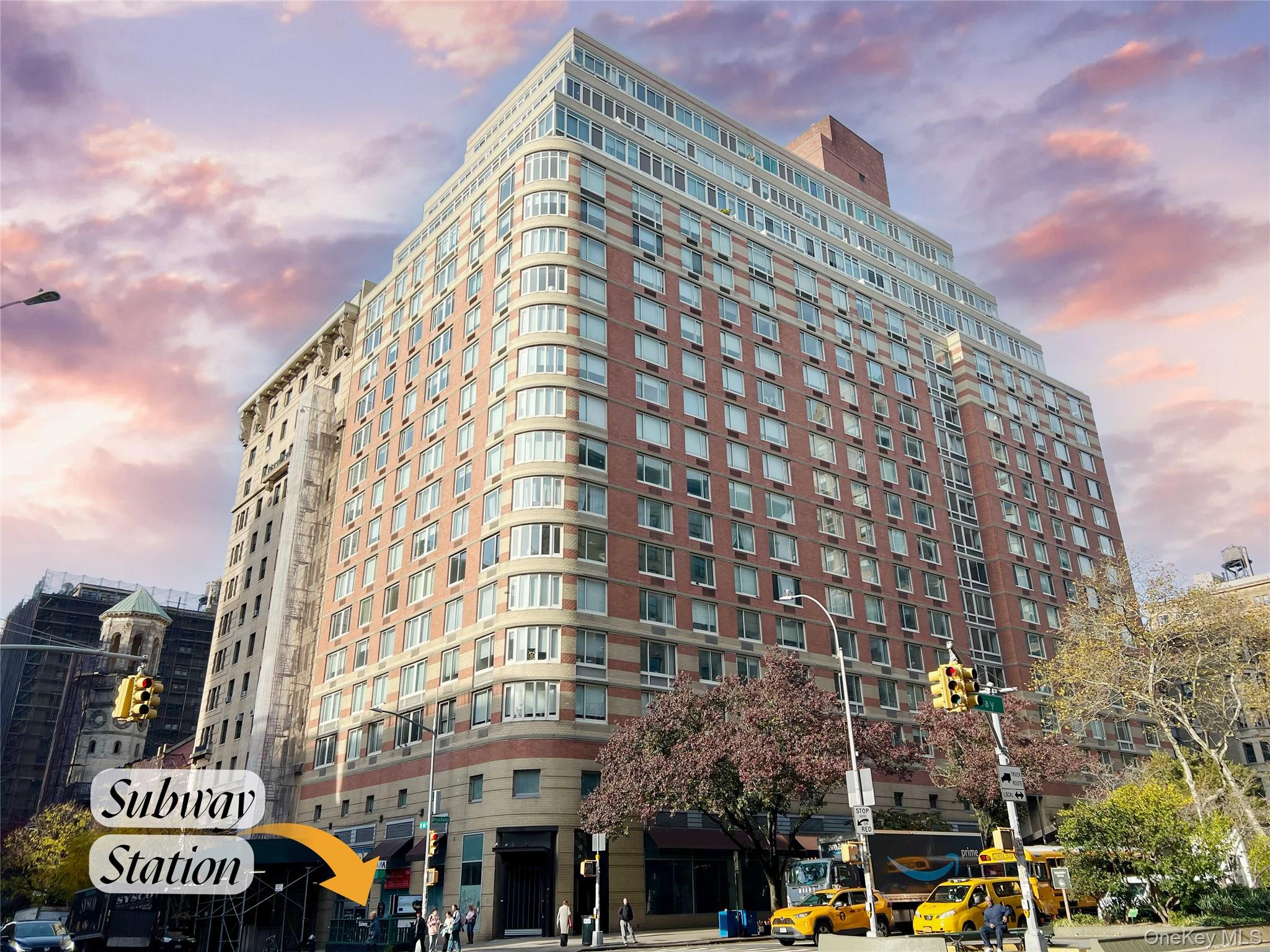 #12 photo, 2373 Broadway, New York (Manhattan) , NY 10024