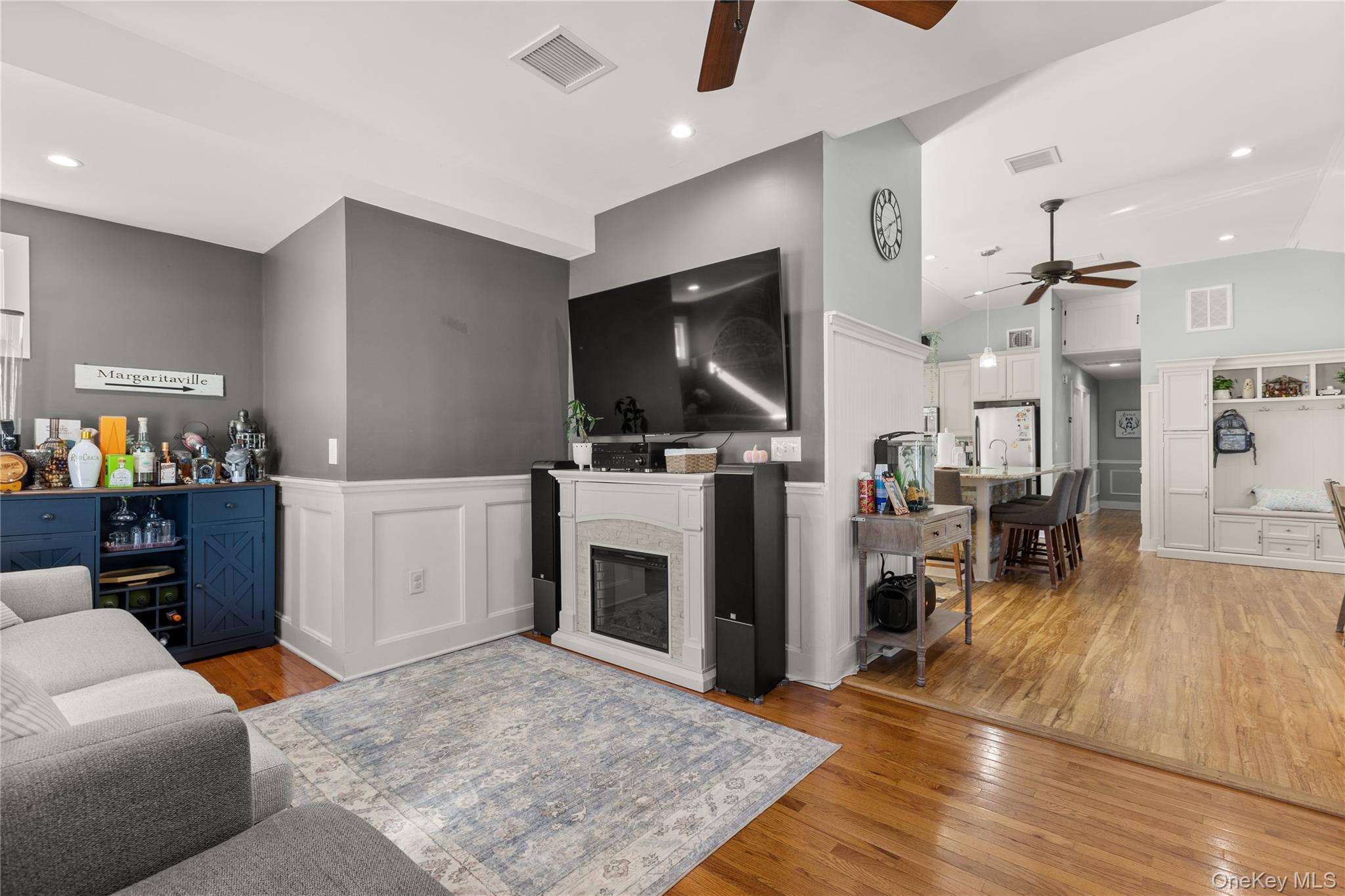 #8 photo, 12 Georgia Road, Amityville , NY 11701