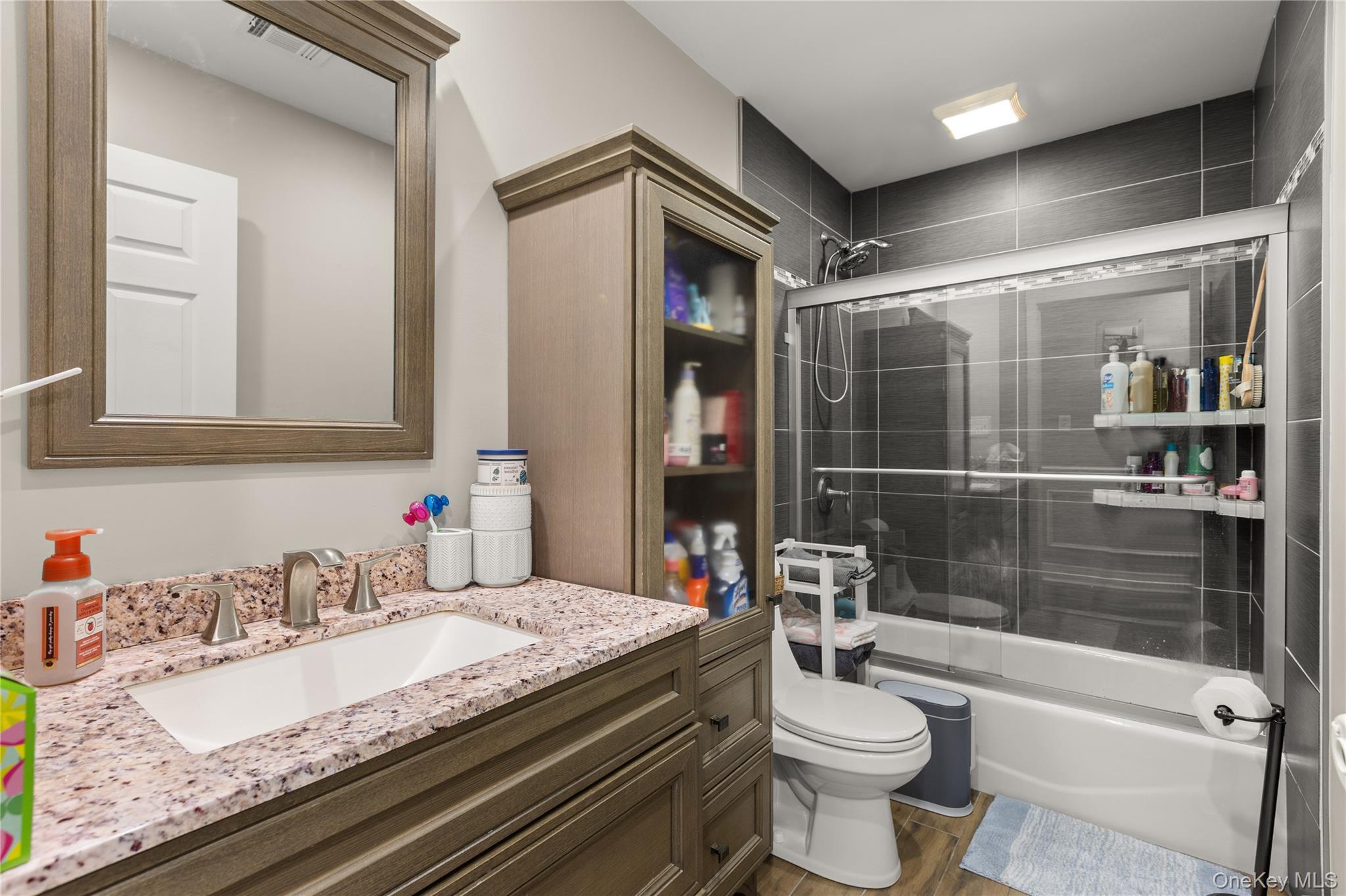 #9 photo, 12 Georgia Road, Amityville , NY 11701