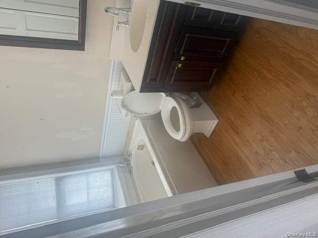 #12 photo, 18 Beaverhill Lane, Huntington , NY 11743