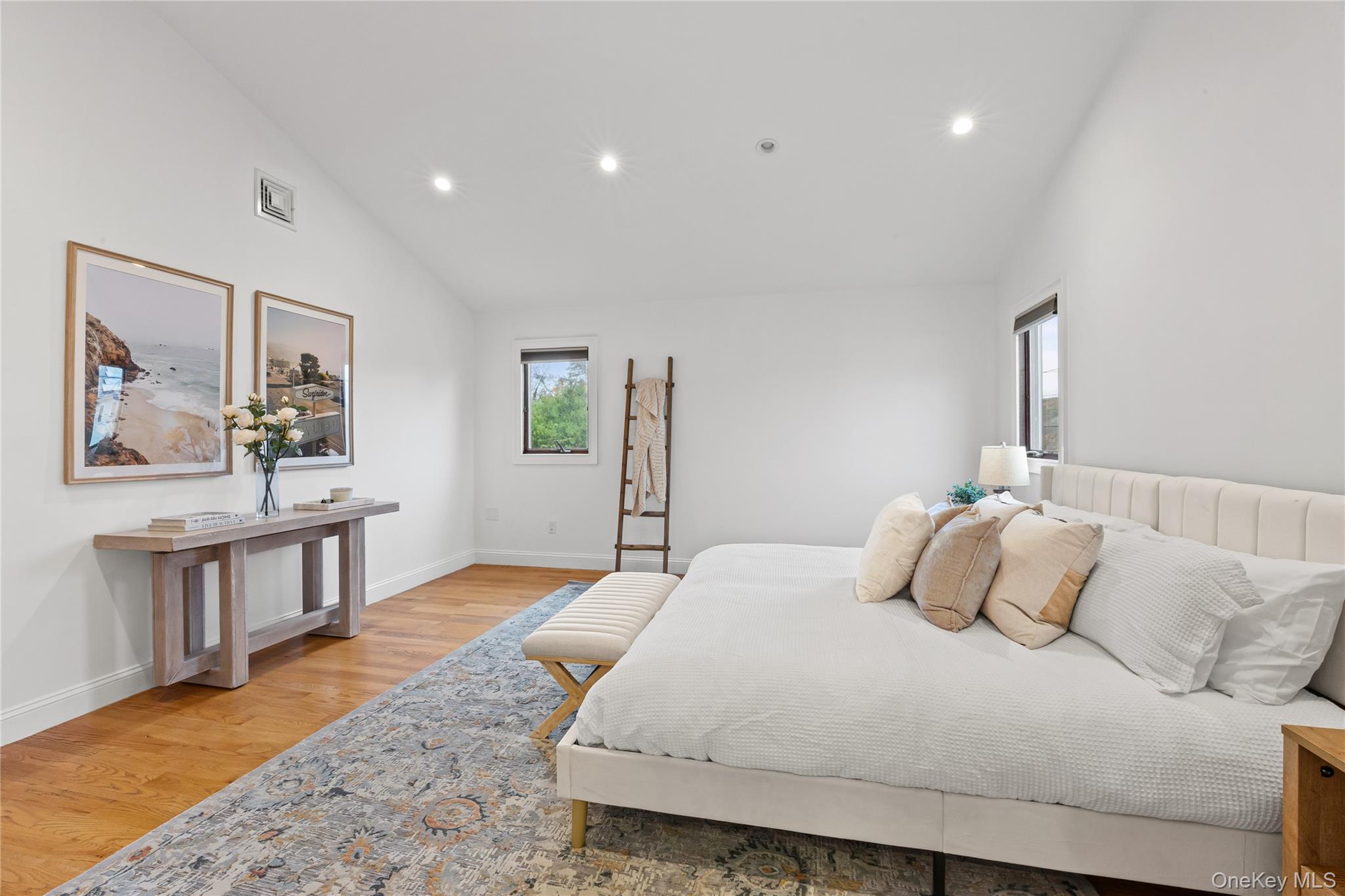 #17 photo, 709 Demott Court, Westbury , NY 11590