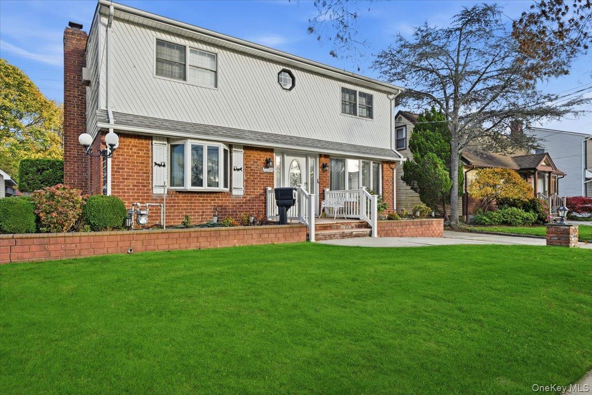 #1 photo, 120 Bruce Terrace, Carle Place , NY 11501