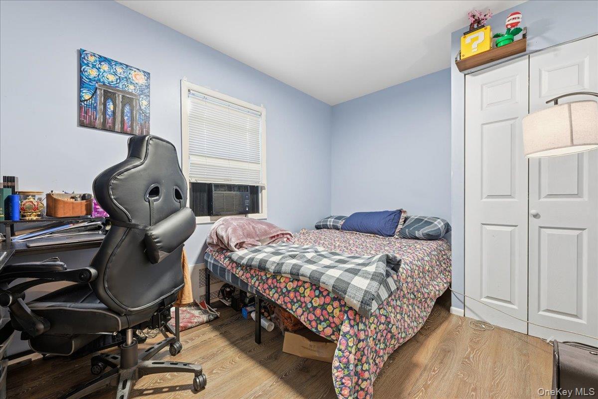 #15 photo, 120 Bruce Terrace, Carle Place , NY 11501