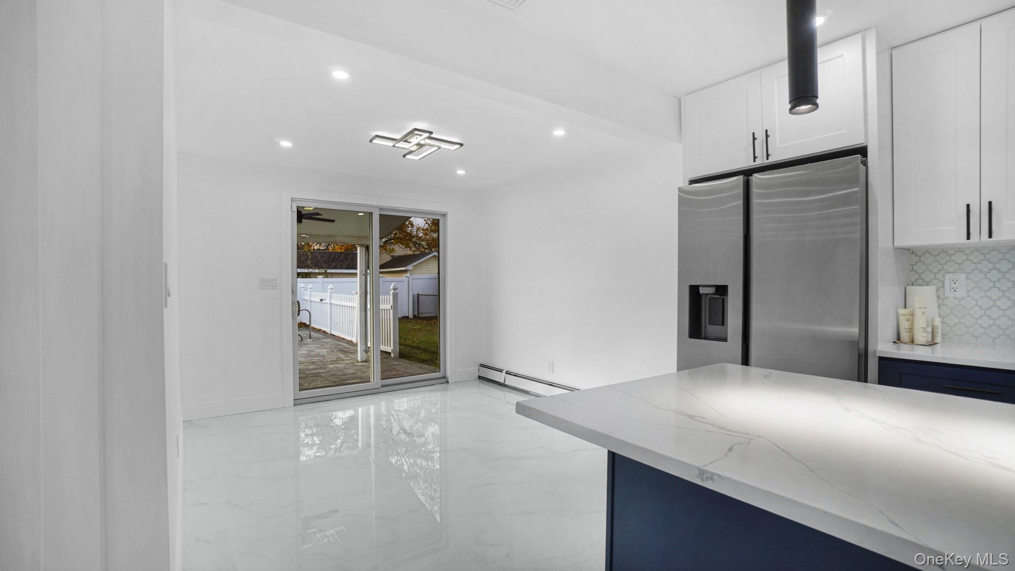 #10 photo, 300 W 21st Street, Deer Park , NY 11729