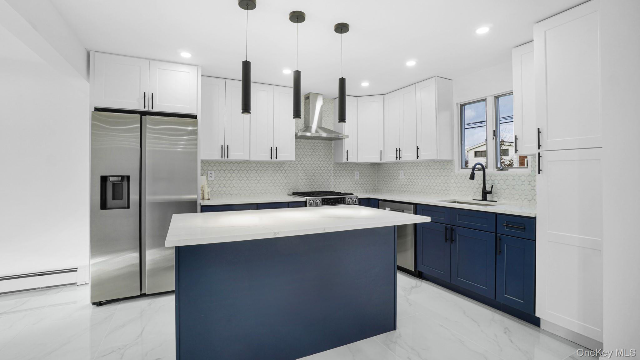 #4 photo, 300 W 21st Street, Deer Park , NY 11729