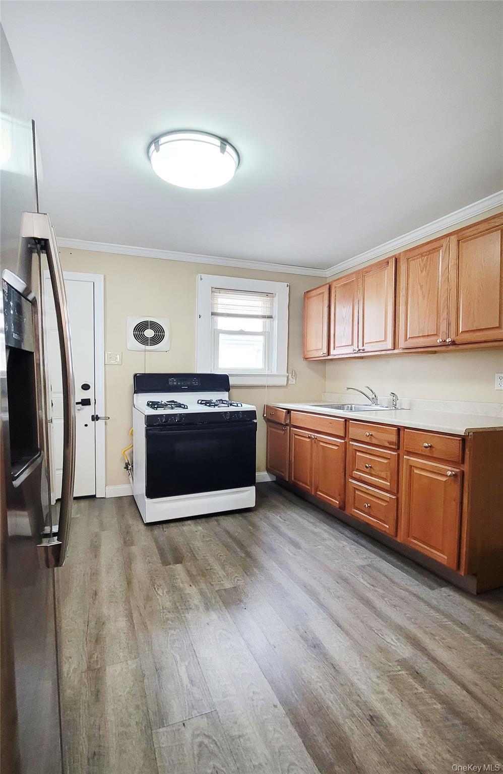 #10 photo, 469 River Street, Oceanside , NY 11572