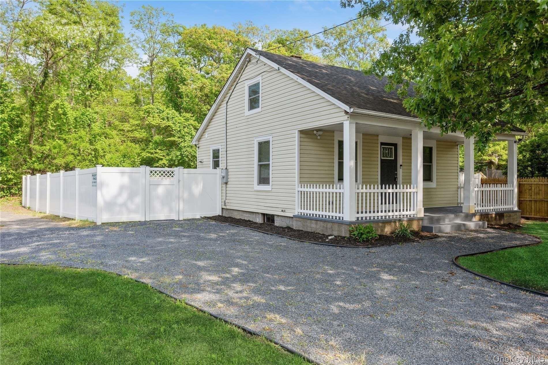 #3 photo, 1075 Waverly Avenue, サフォーク郡 Holtsville , NY 11742