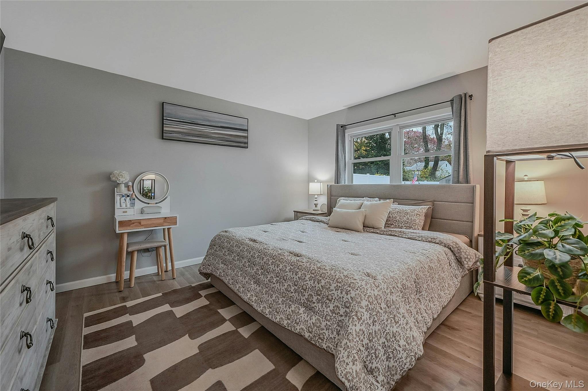 #16 photo, 425 Blue Point Road, サフォーク郡 Farmingville , NY 11738