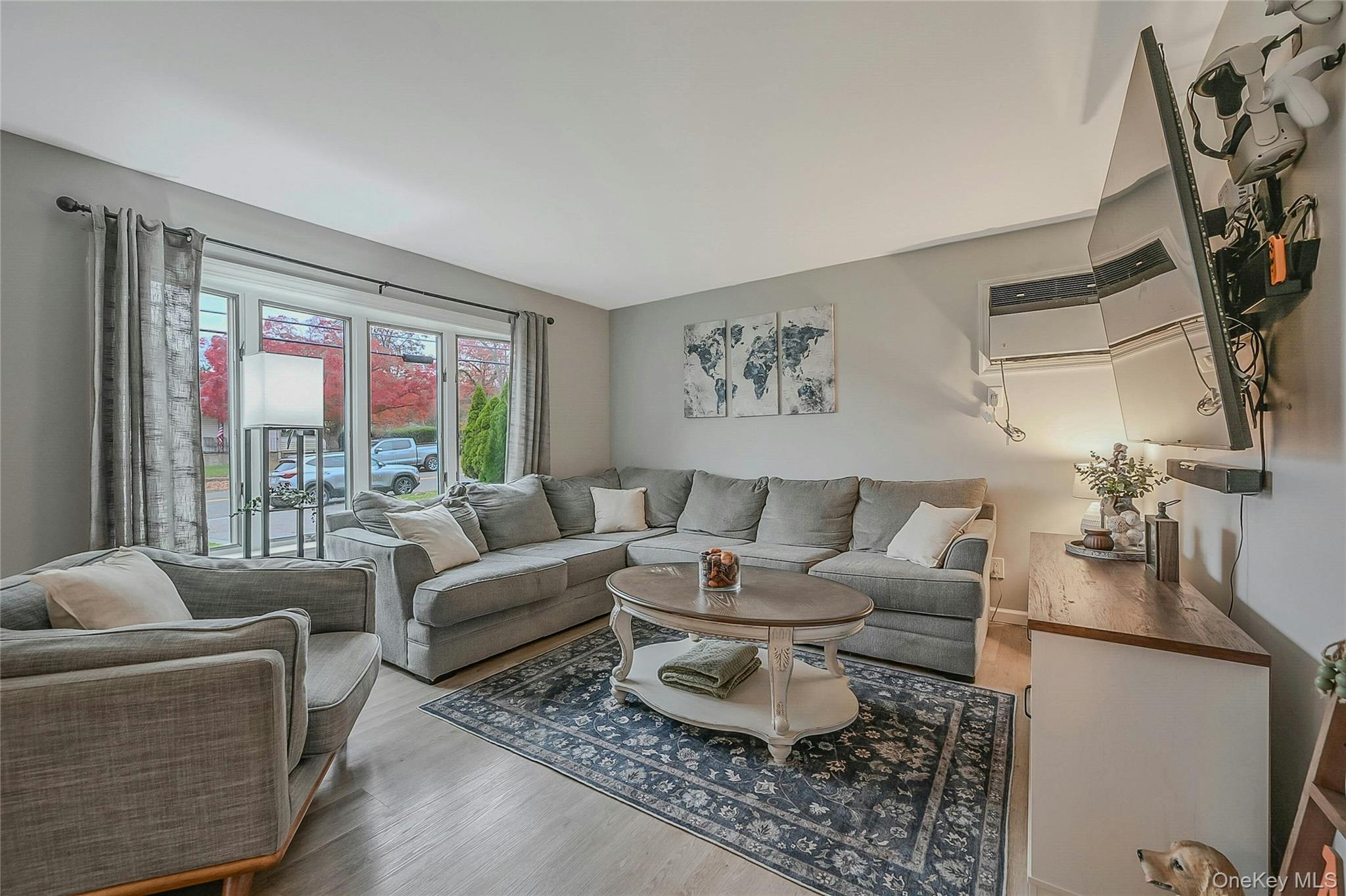 #6 photo, 425 Blue Point Road, サフォーク郡 Farmingville , NY 11738