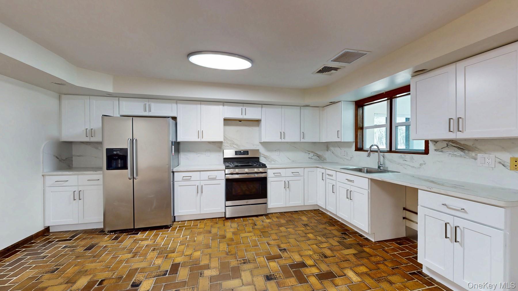 #17 photo, 565 Prosperous Valley Road, Middletown , NY 10940