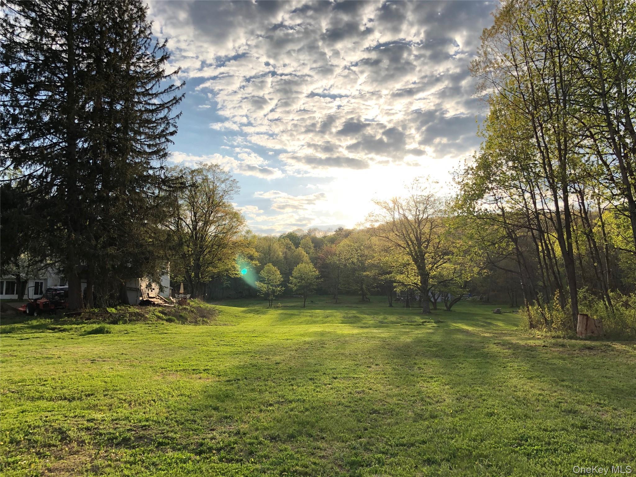 #19 photo, 789 Salisbury Turnpike, Red Hook , NY 12571