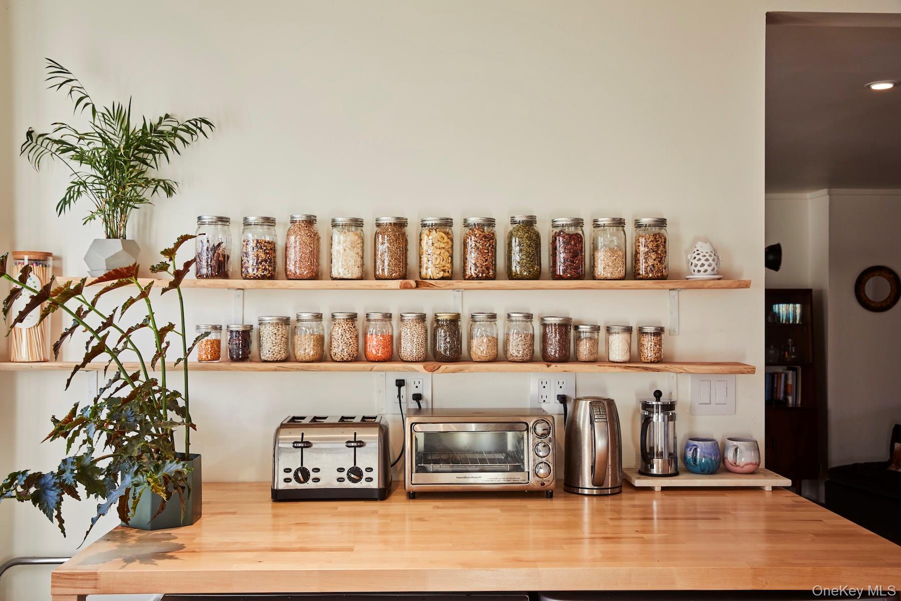 #6 photo, 789 Salisbury Turnpike, Red Hook , NY 12571