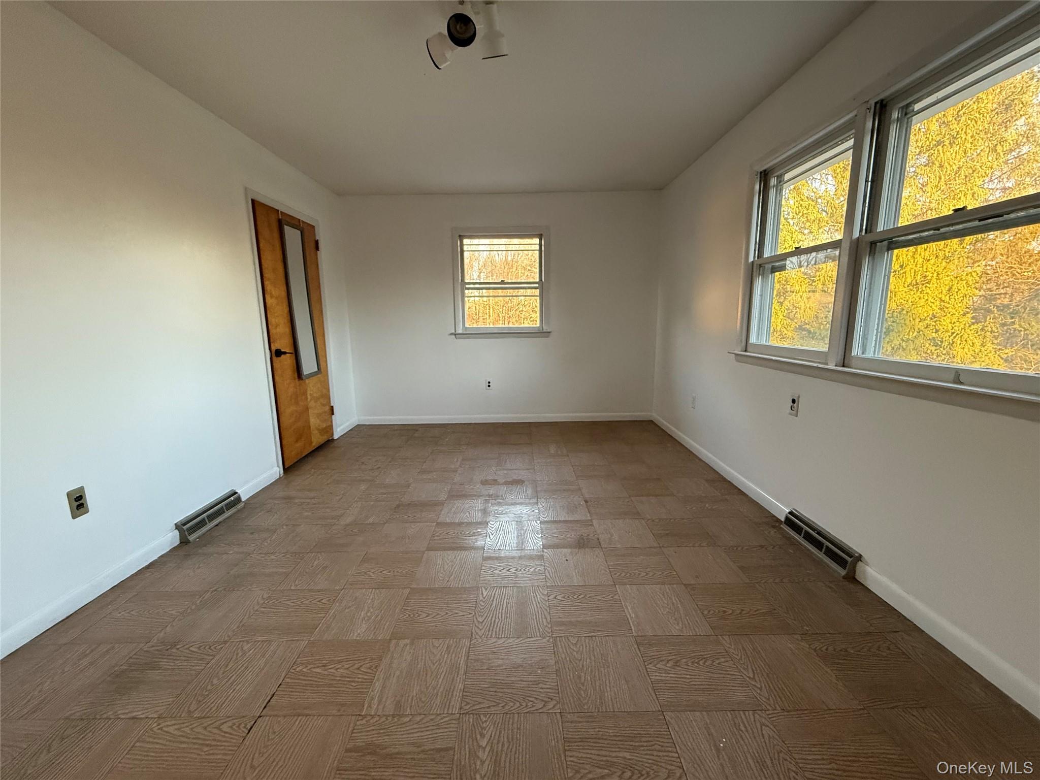 #12 photo, 90 North Road, Bloomingburg , NY 12721