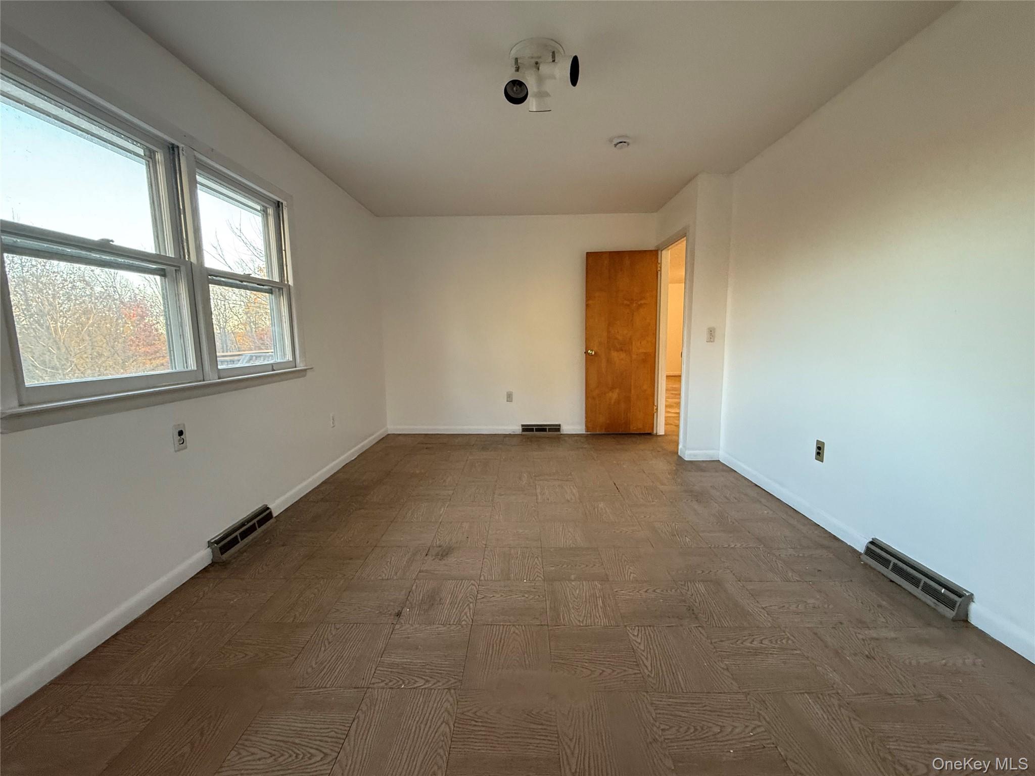 #13 photo, 90 North Road, Bloomingburg , NY 12721