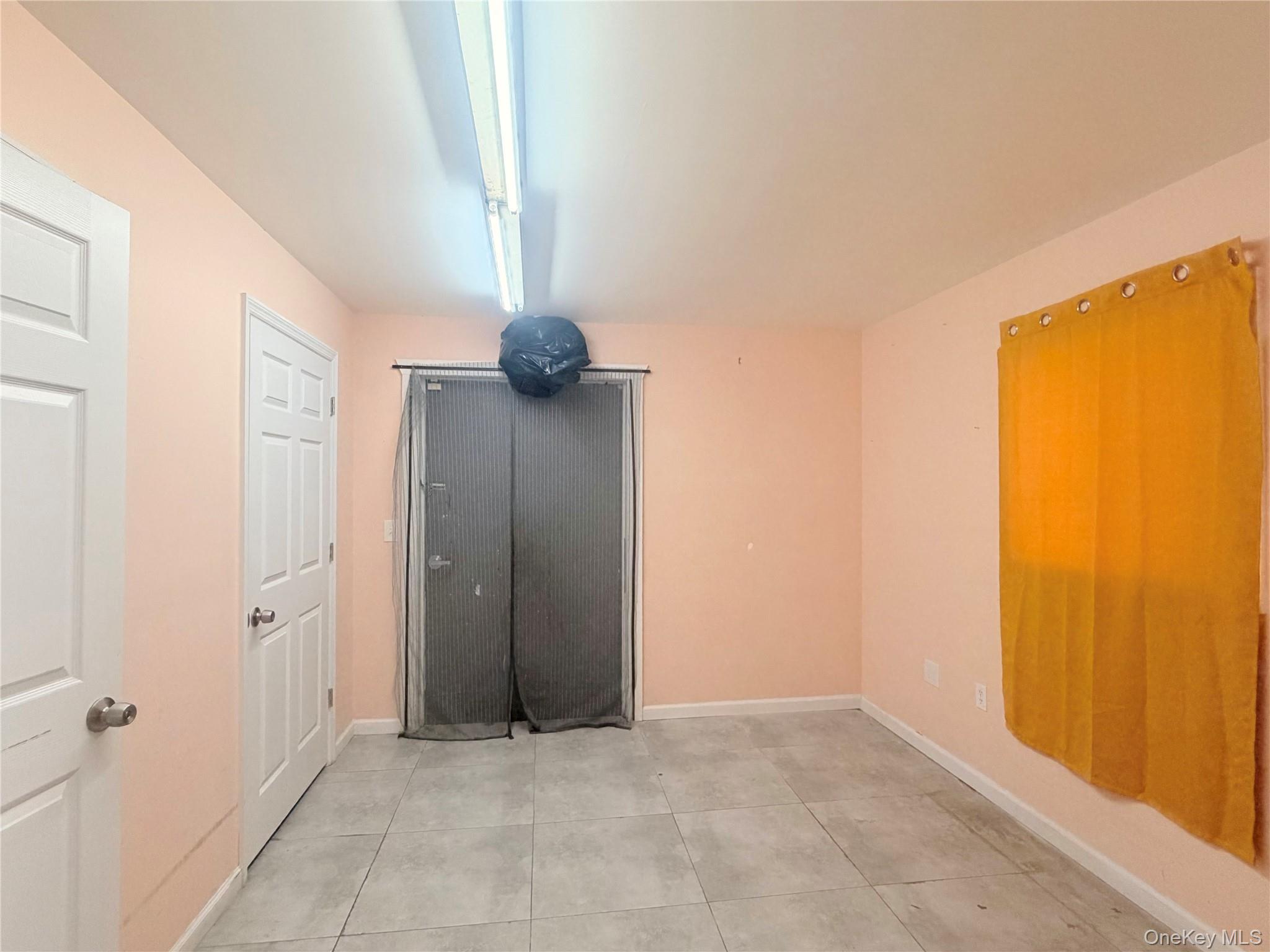 #11 photo, 247 W Main Street, Middletown , NY 10940