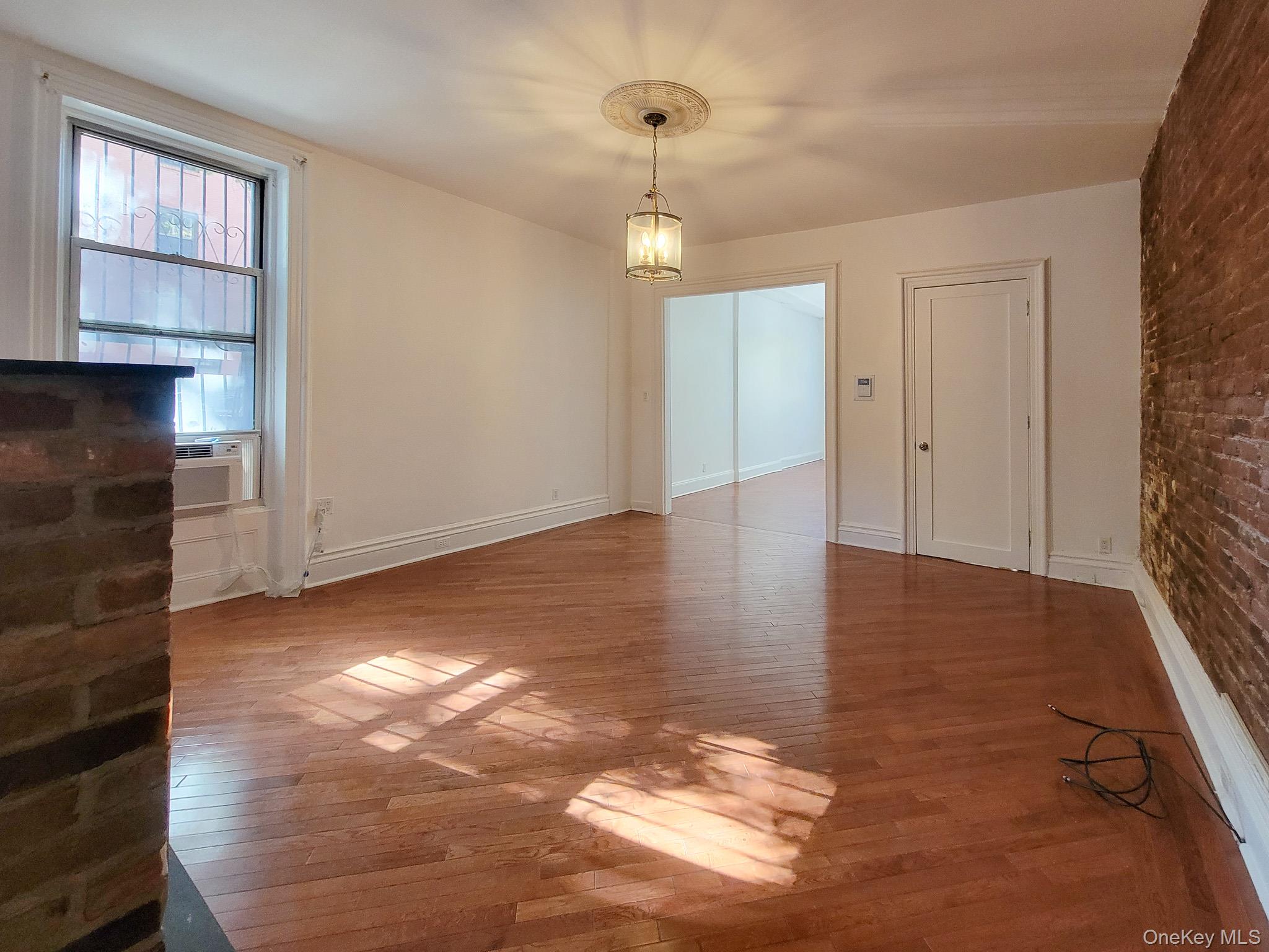 #7 photo, 385 6th Avenue, Brooklyn , NY 11215