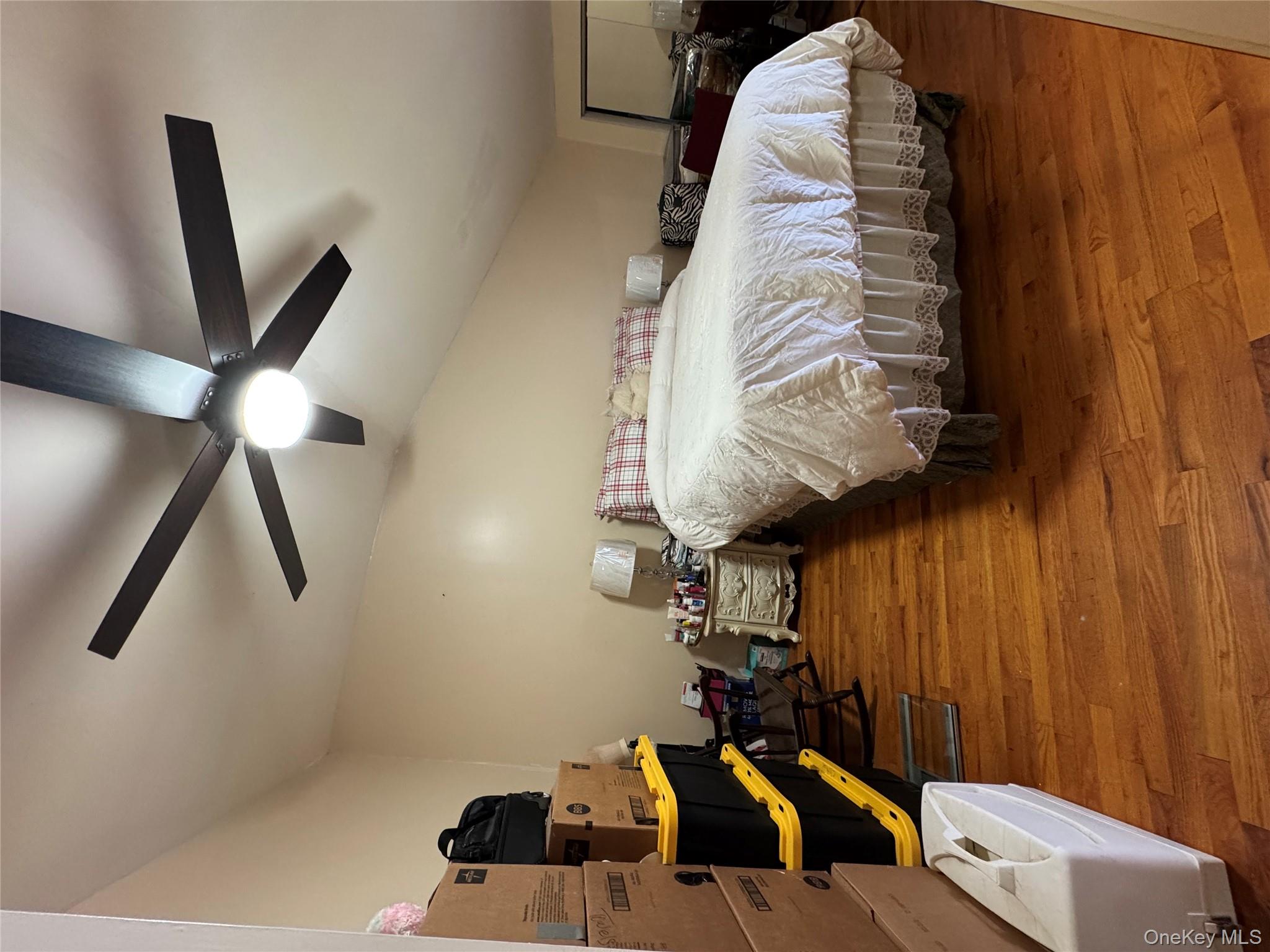 #11 photo, 9 Harper Court, 브롱크스 Bronx , NY 10466