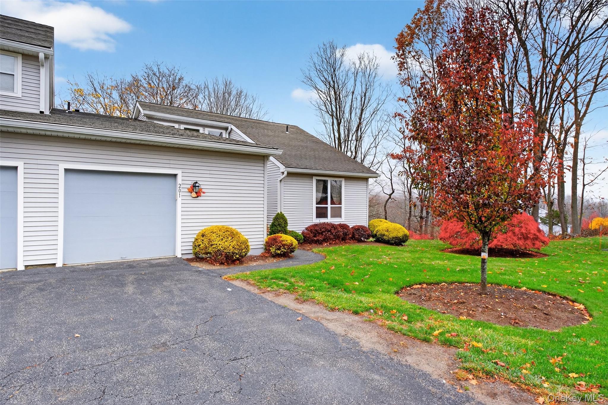 #2 photo, 201 Woodsbrooke Drive, Mahopac , NY 10541