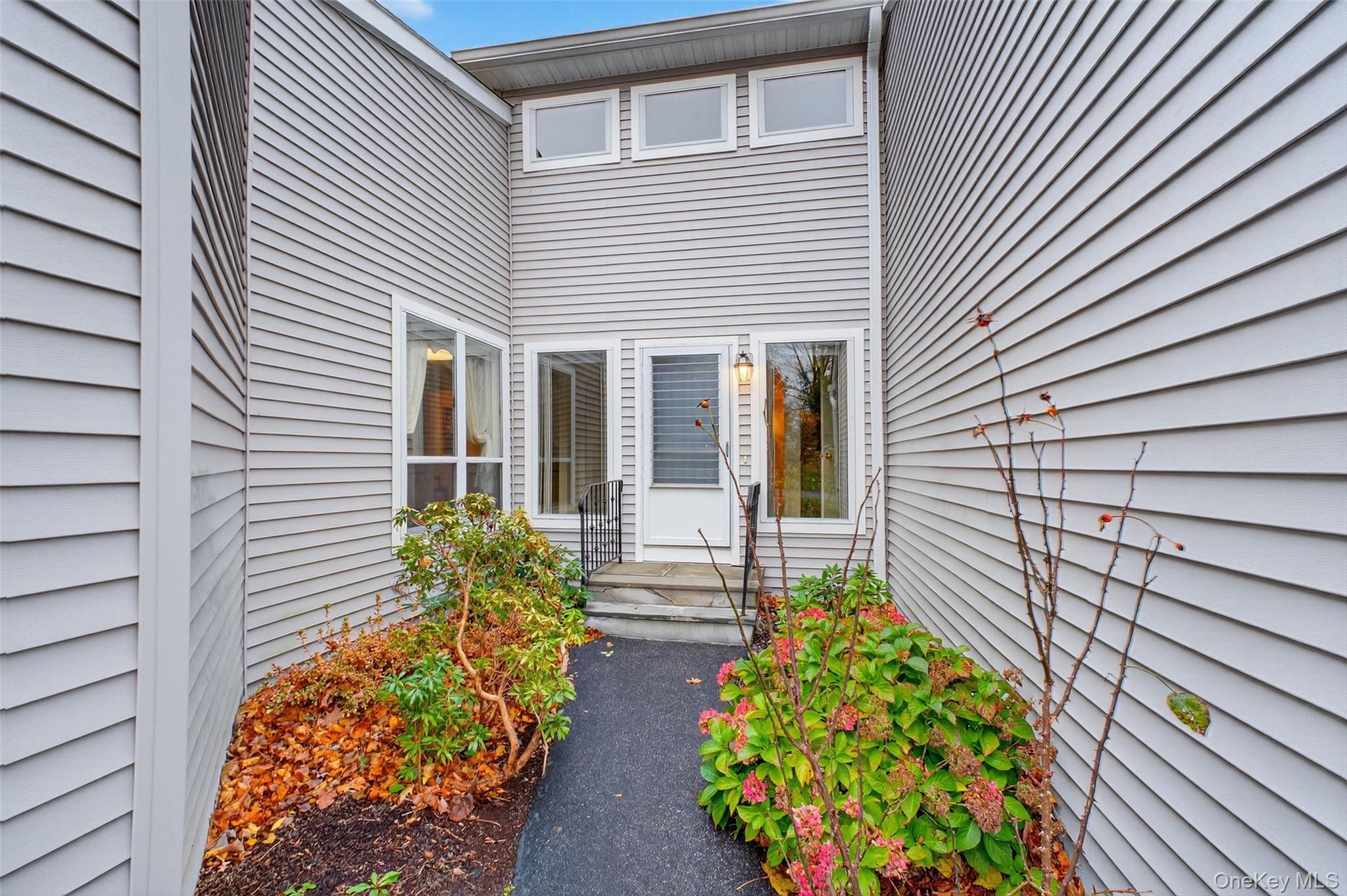 #4 photo, 201 Woodsbrooke Drive, Mahopac , NY 10541