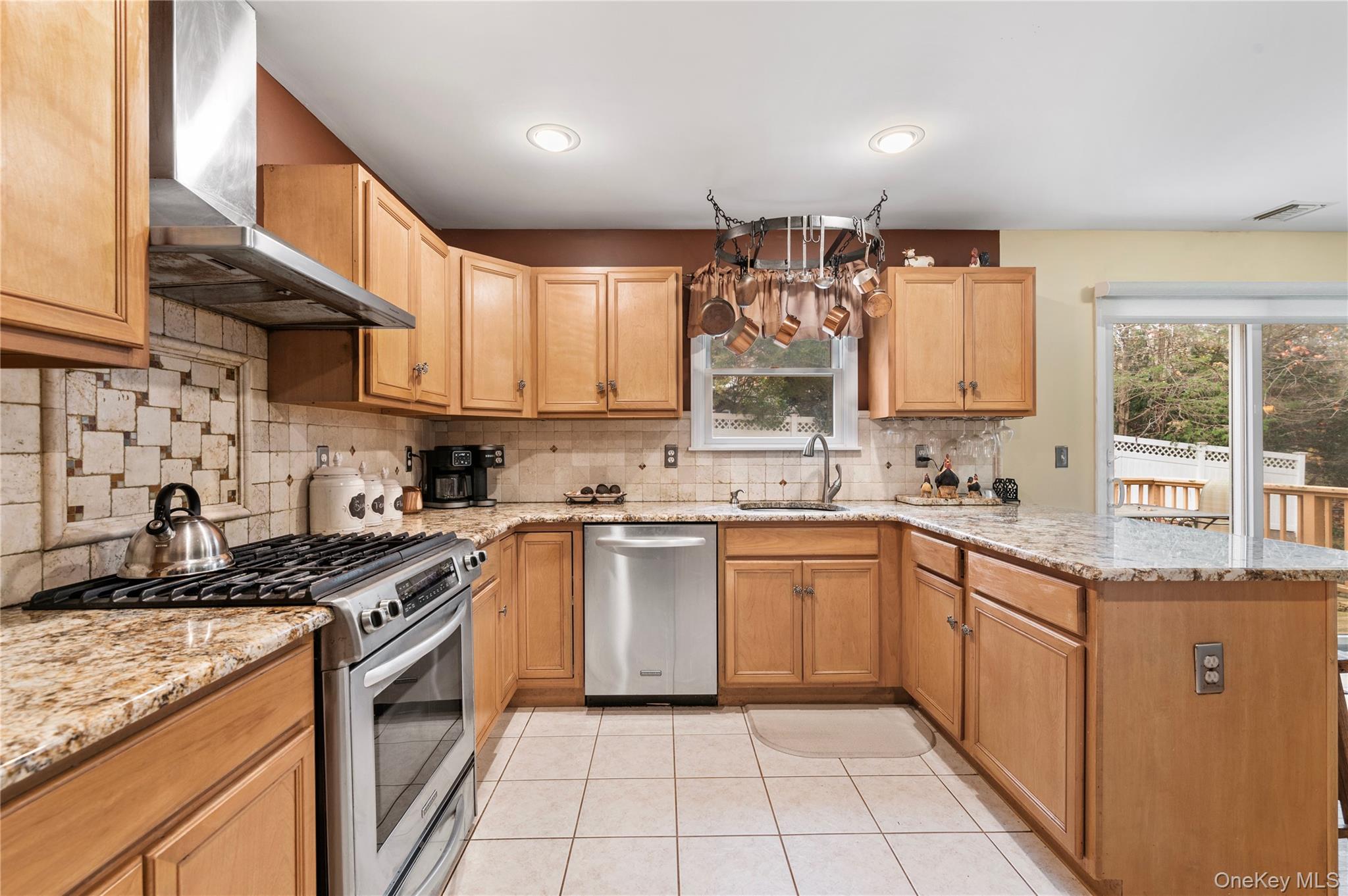 #13 photo, 18 15th Street, Wading River , NY 11792