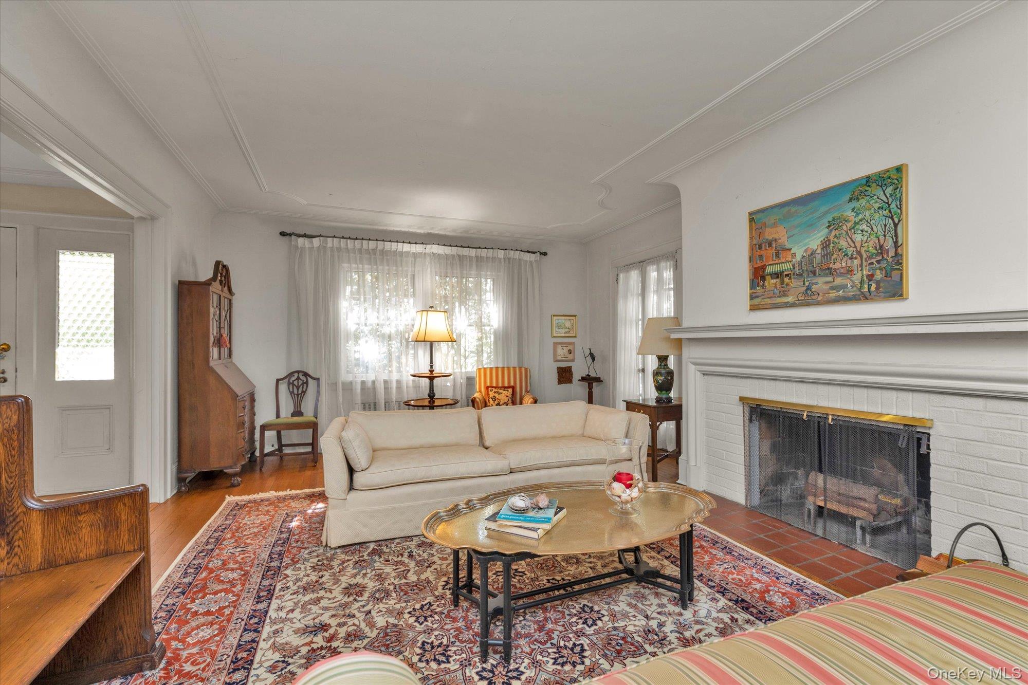 #4 photo, 57 Beacon Hill Road, Port Washington , NY 11050