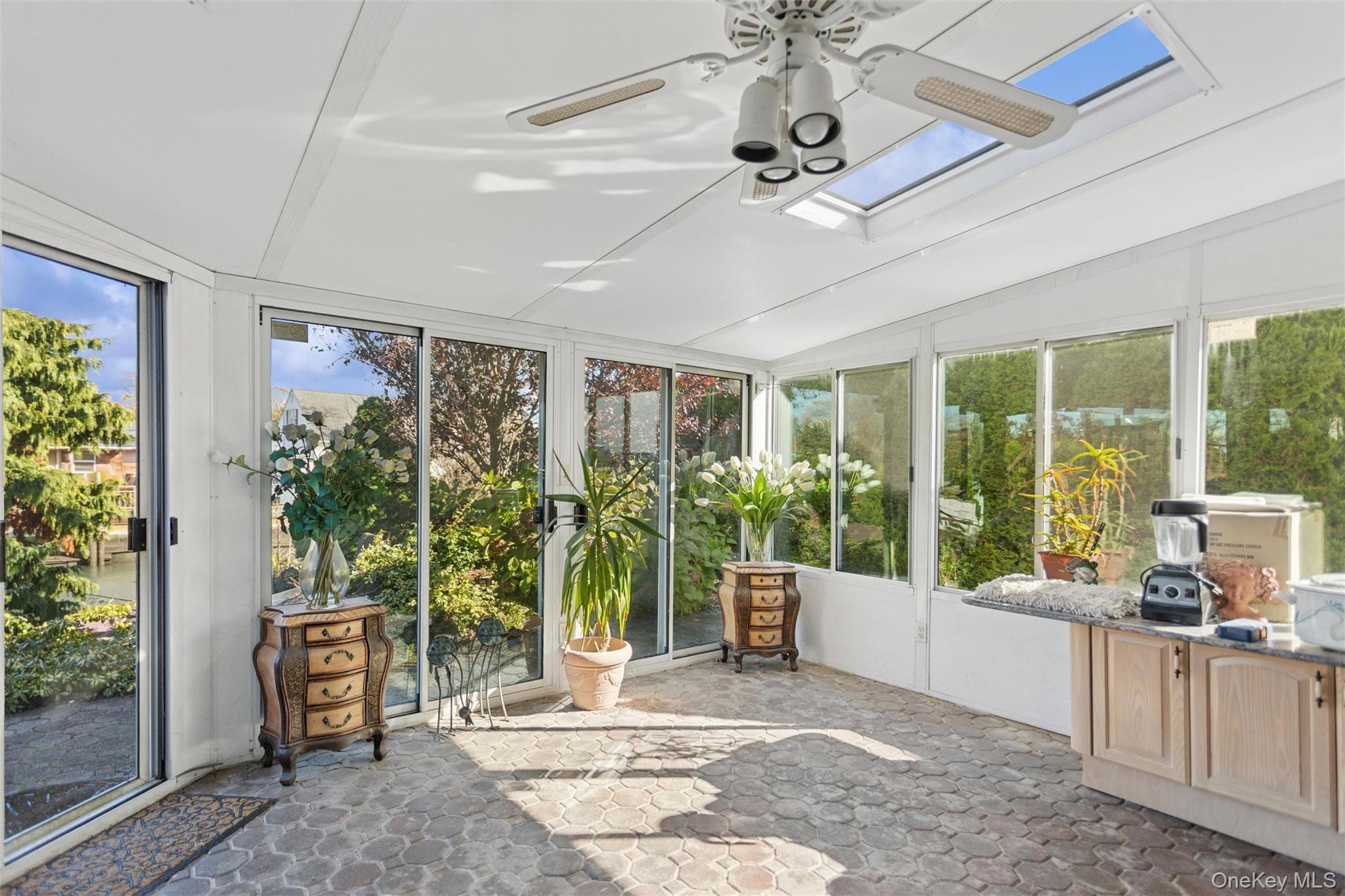 #19 photo, 2729 Shore Drive, Merrick , NY 11566